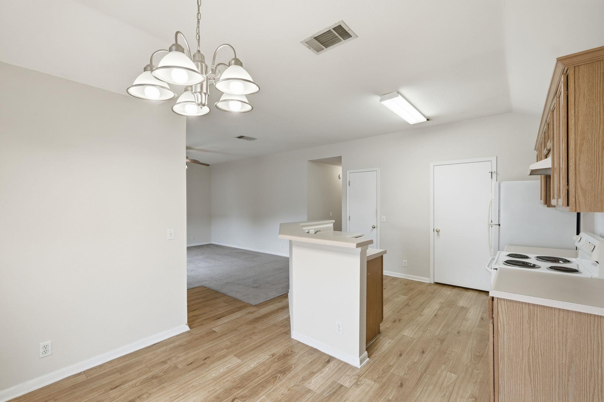 3201E EL SALIDO Pkwy # 422, Cedar Park, TX 78613