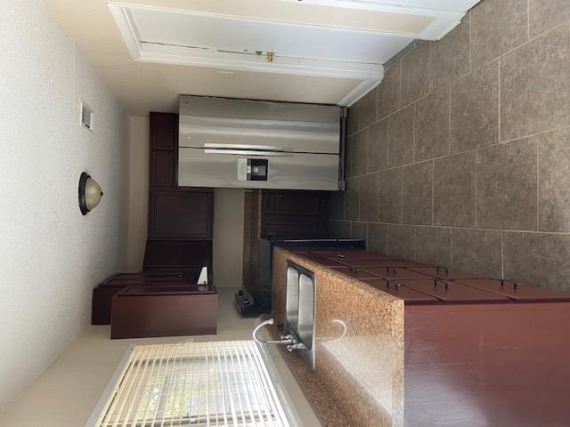 830 Ross Cir, Lockhart, TX 78644