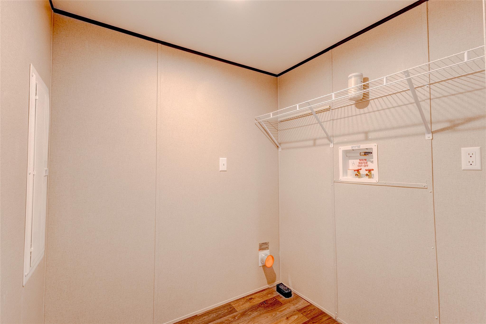 107 Los Cueva Rd, Elgin, TX 78621