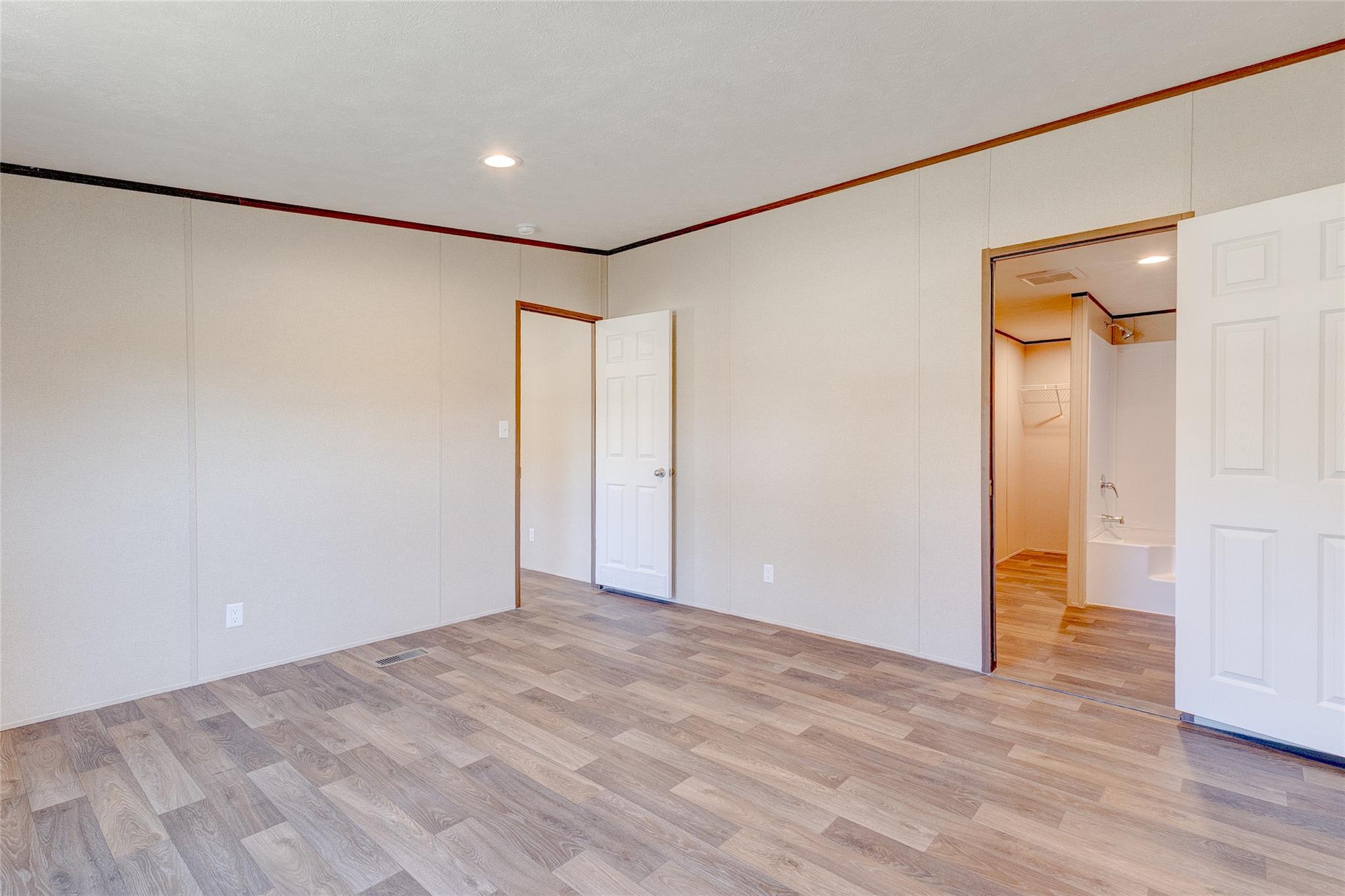 107 Los Cueva Rd, Elgin, TX 78621