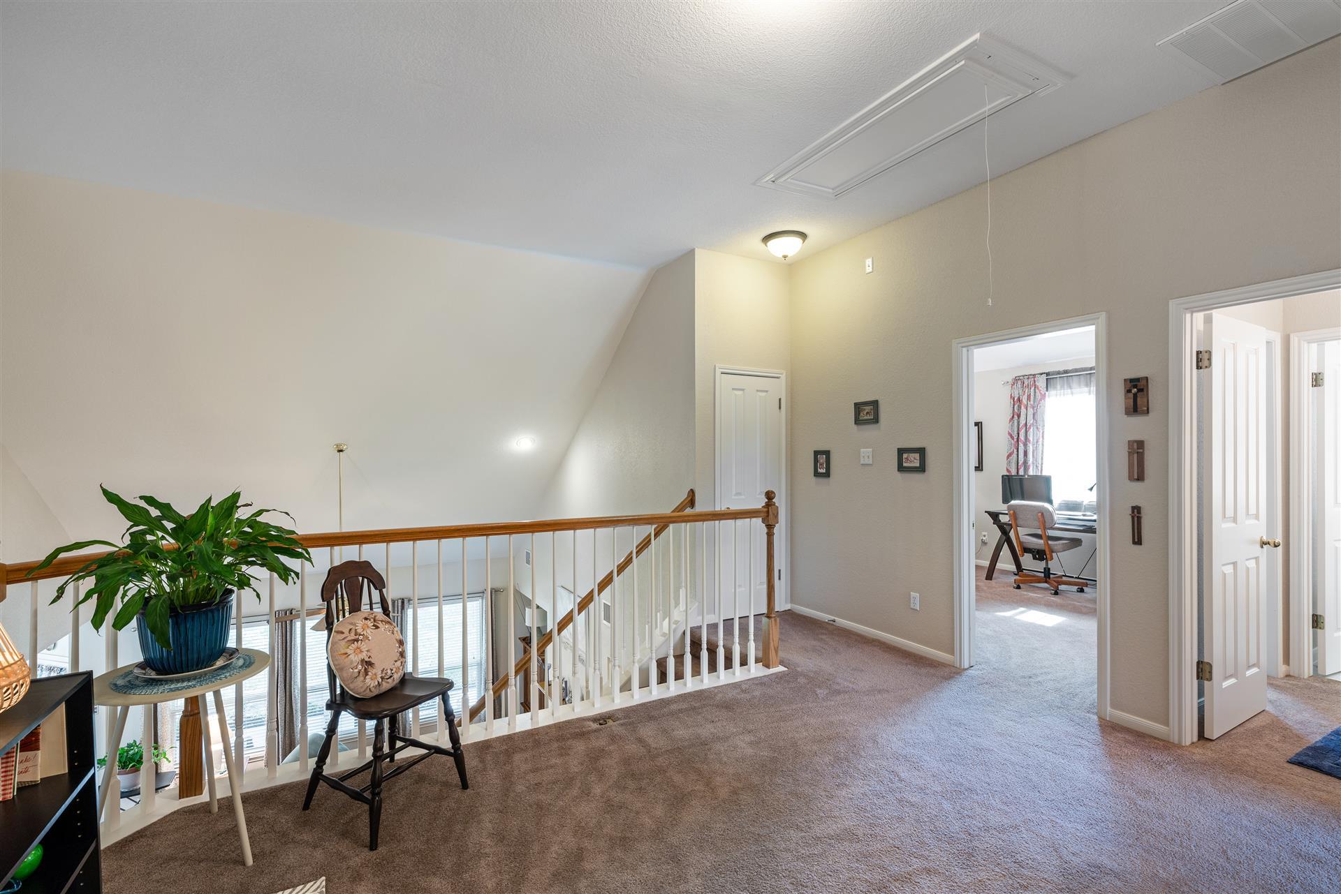 103 E Oxford Dr, Pflugerville, TX 78660