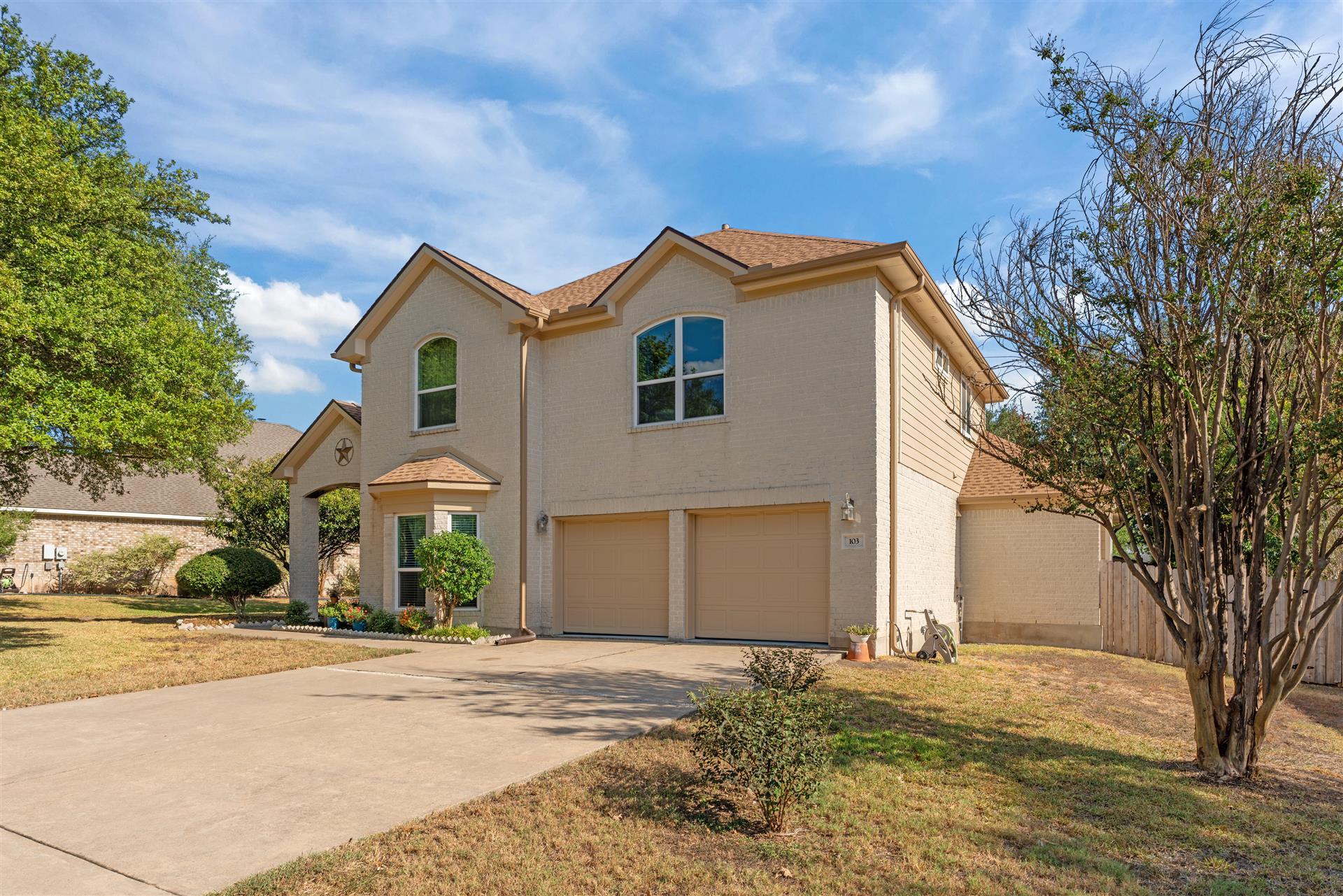 103 E Oxford Dr, Pflugerville, TX 78660