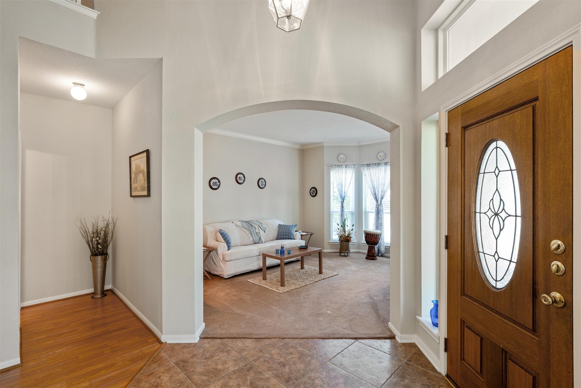 103 E Oxford Dr, Pflugerville, TX 78660