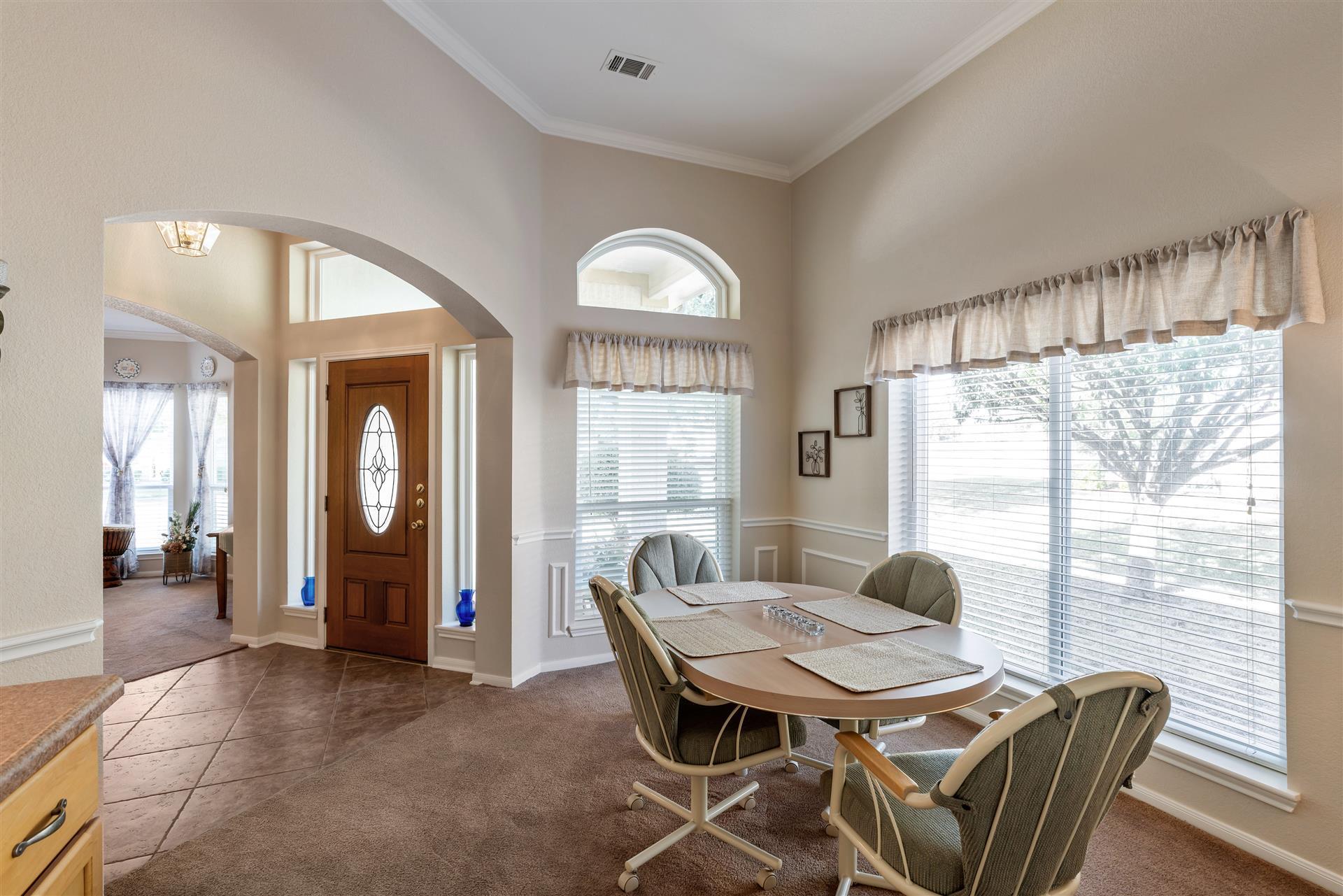 103 E Oxford Dr, Pflugerville, TX 78660