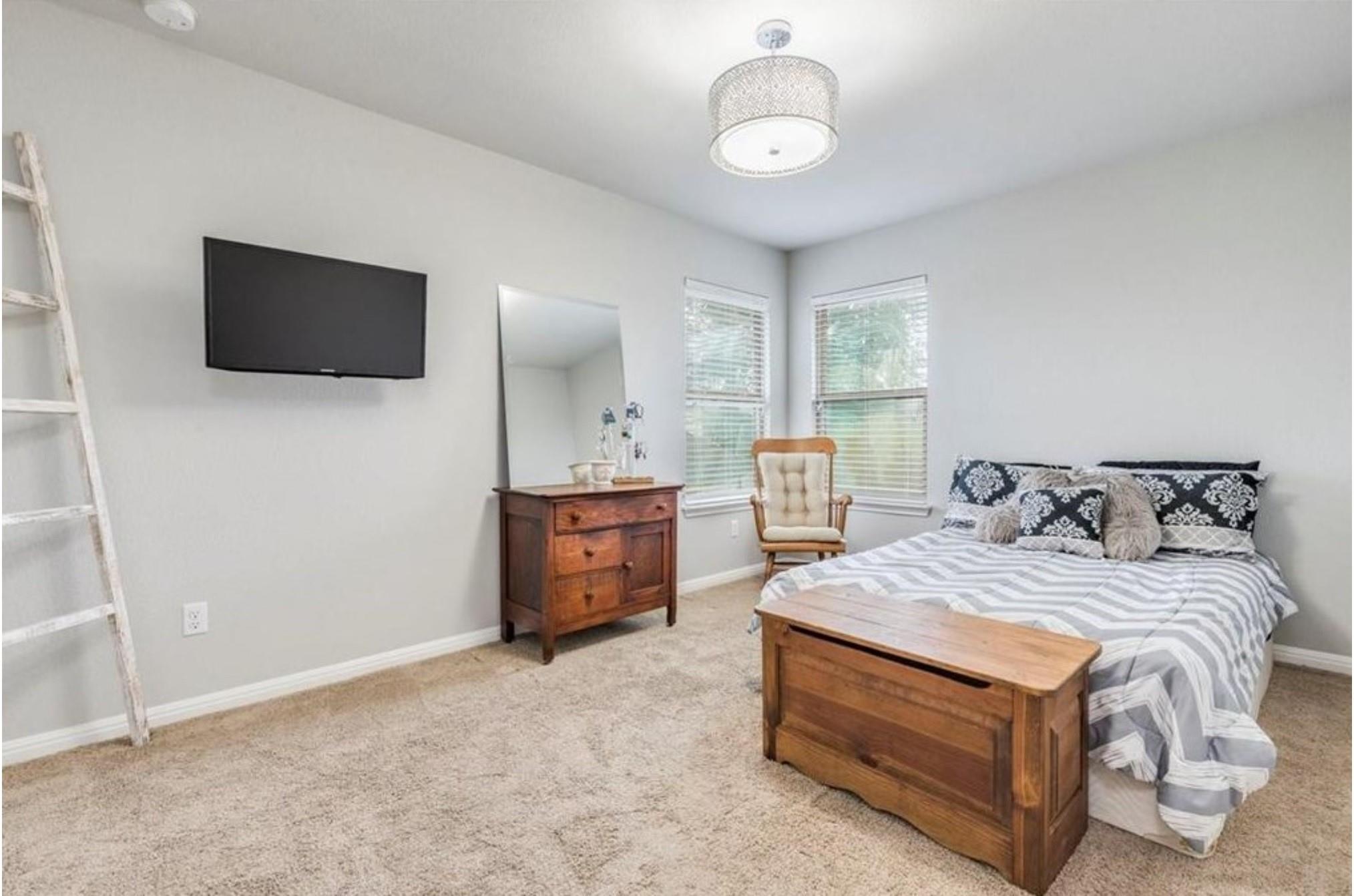 2001 Herzog, Kyle, TX 78640