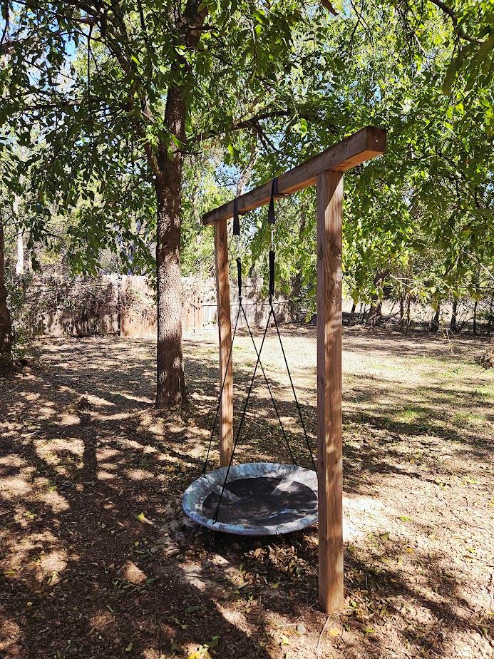 1 Davis St, Wimberley, TX 78676