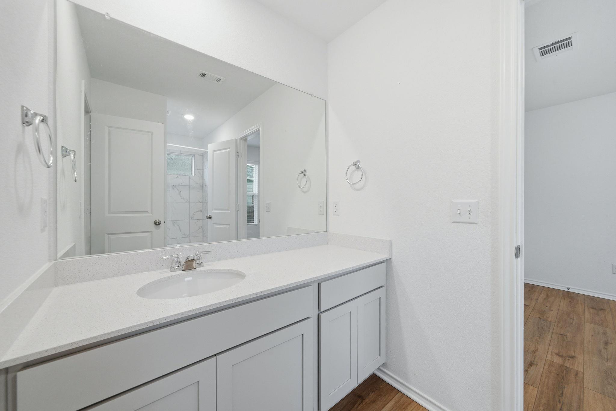 371 Jack Ryan St, Kyle, TX 78640