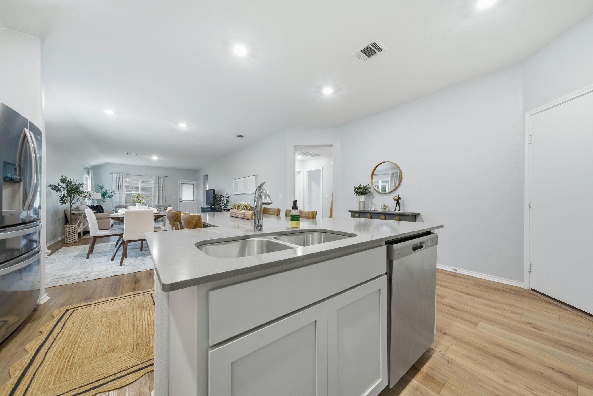 371 Jack Ryan St, Kyle, TX 78640