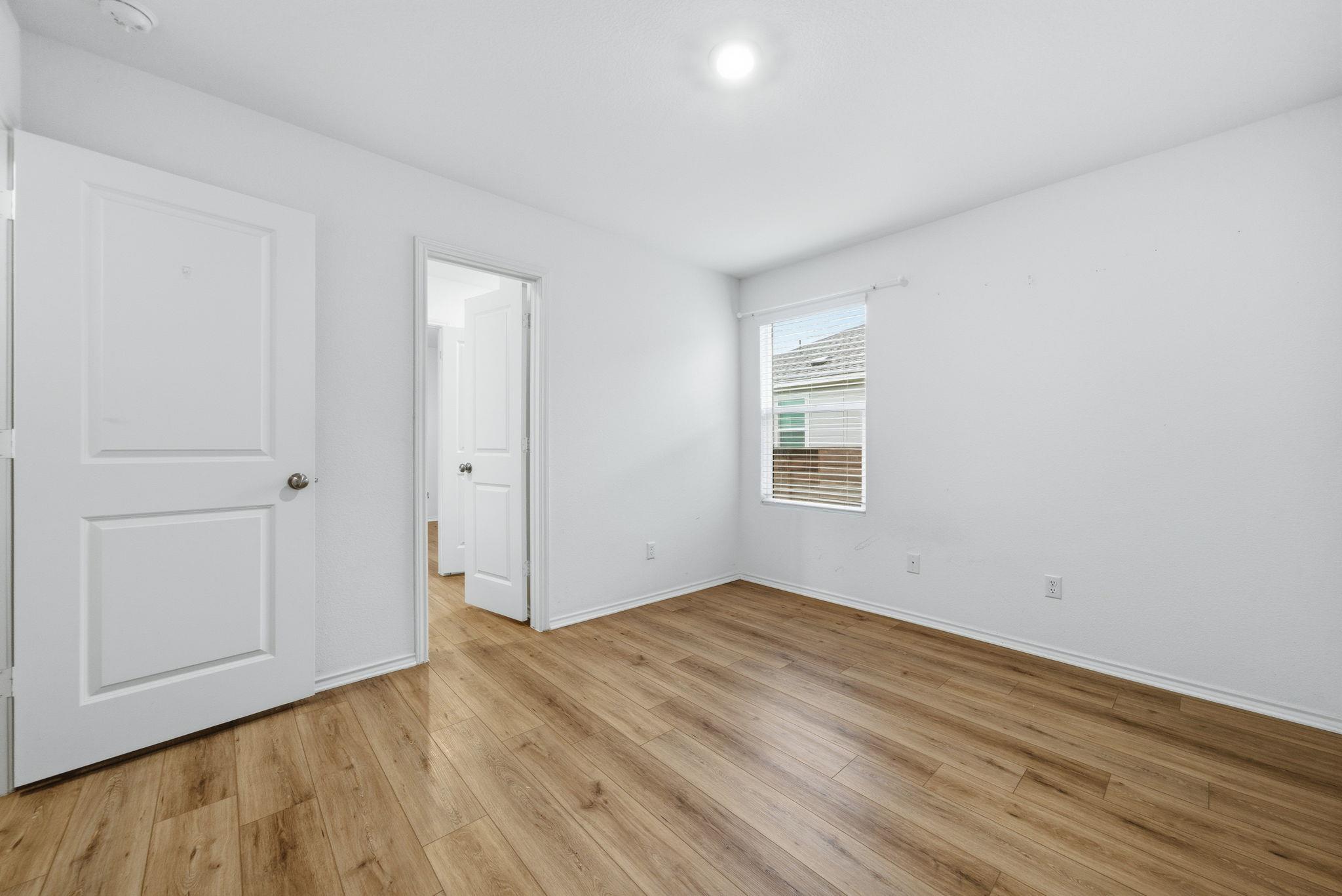 371 Jack Ryan St, Kyle, TX 78640