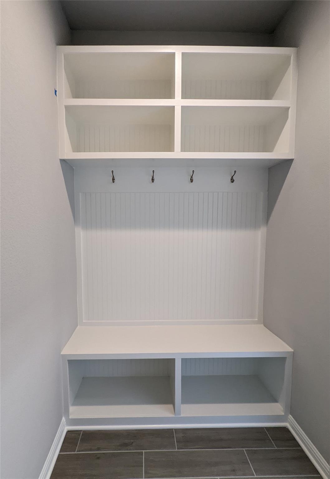 121 Drifter Ln, Jarrell, TX 76537