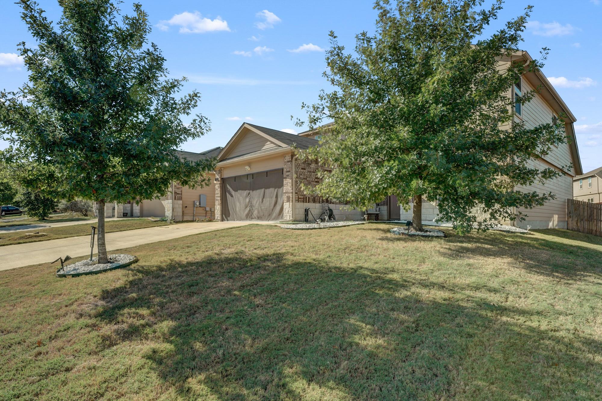 633 Donegal Ln, Georgetown, TX 78626