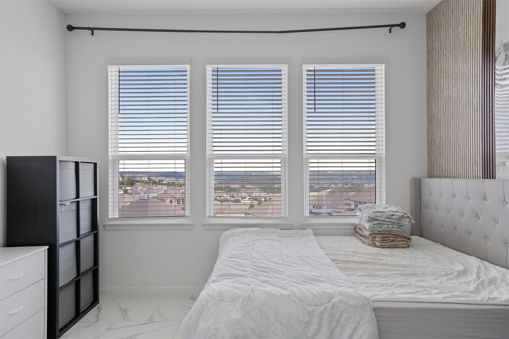 1332 Al Fresco Cv, Leander, TX 78641