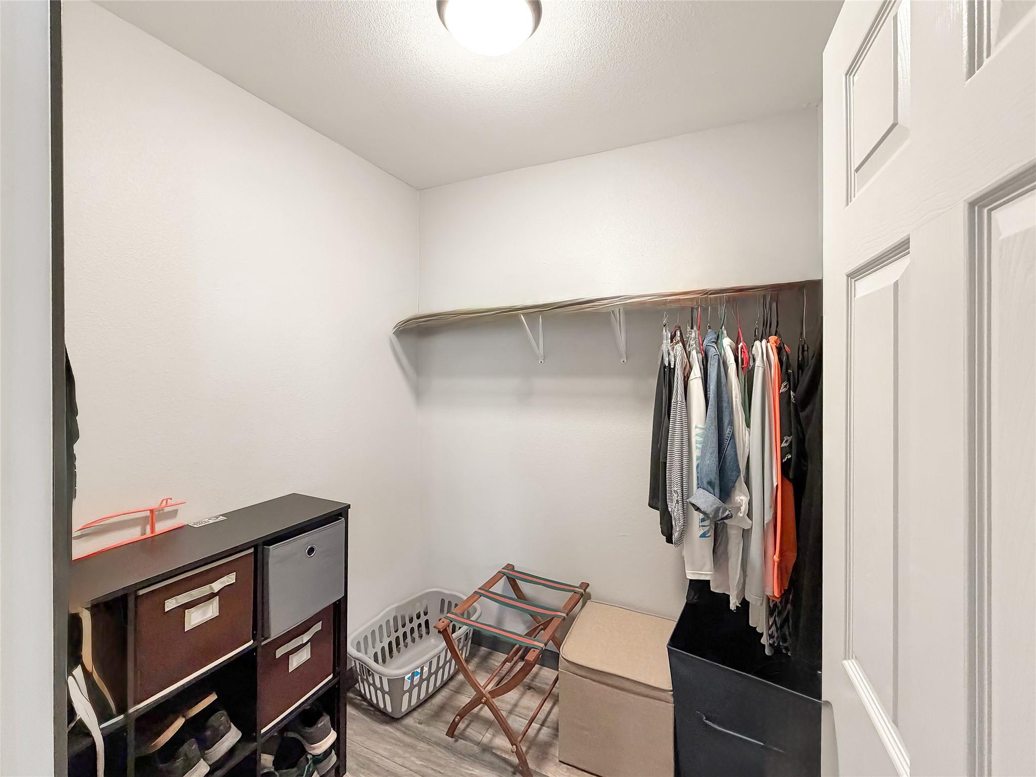 1647 Westview Court Dr, Canyon Lake, TX 78133