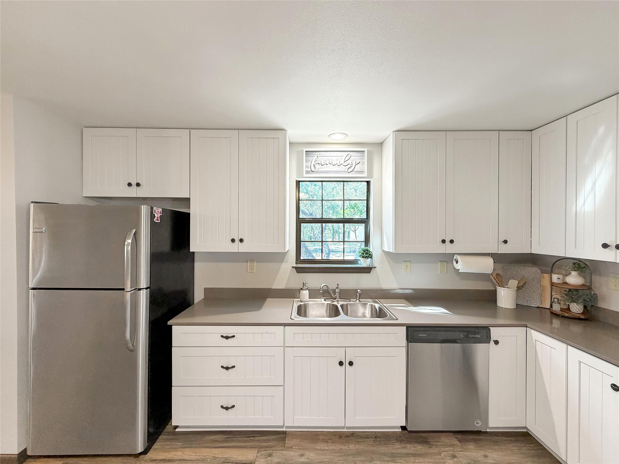 1647 Westview Court Dr, Canyon Lake, TX 78133