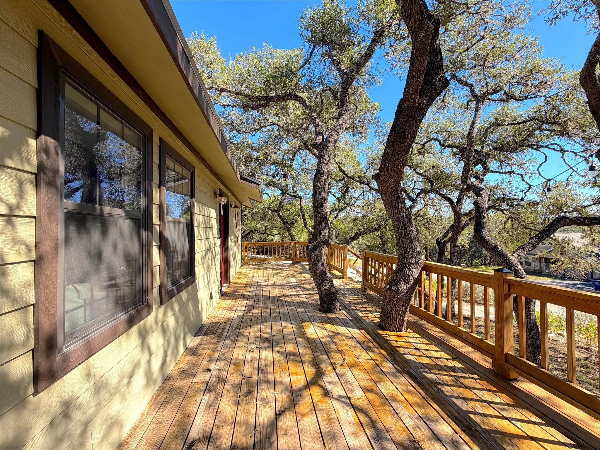 1647 Westview Court Dr, Canyon Lake, TX 78133