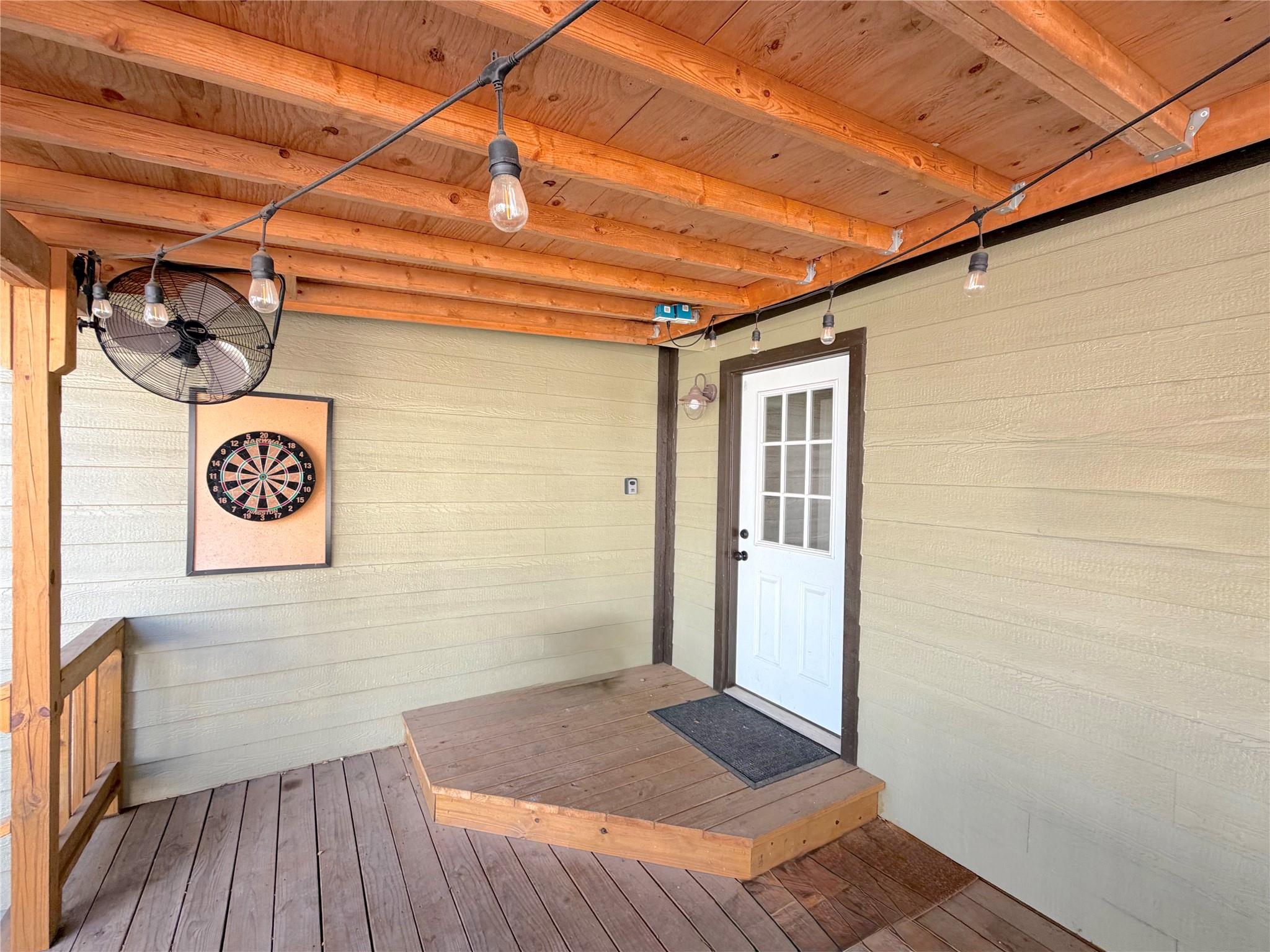 1647 Westview Court Dr, Canyon Lake, TX 78133