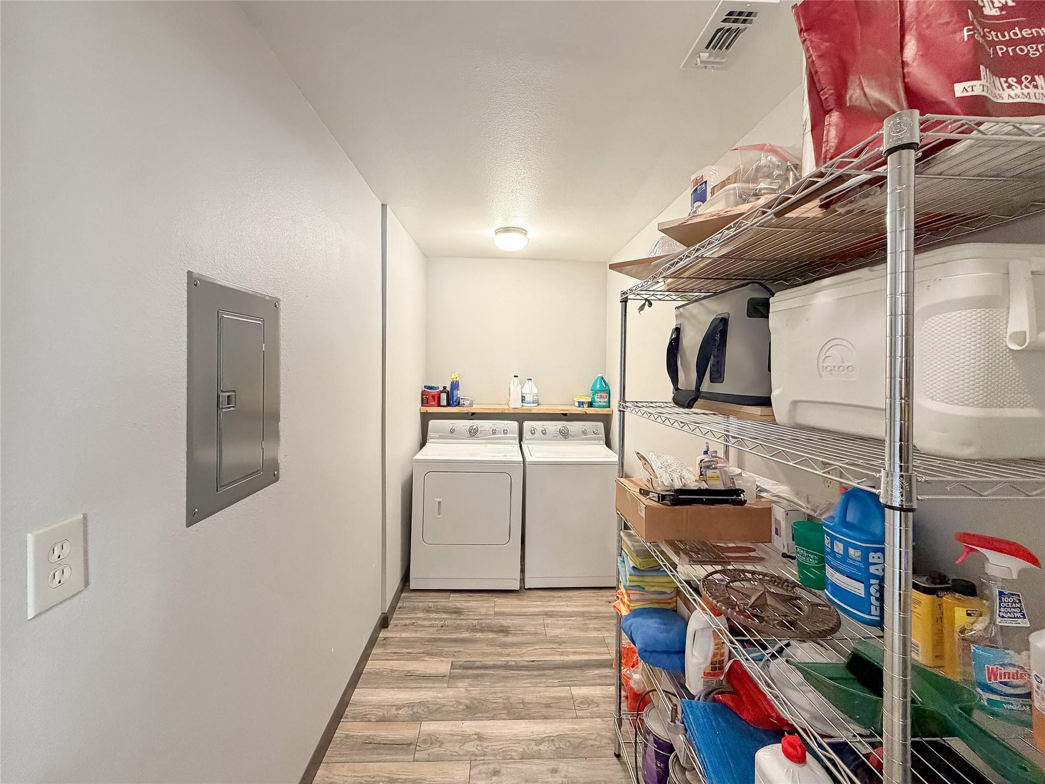 1647 Westview Court Dr, Canyon Lake, TX 78133