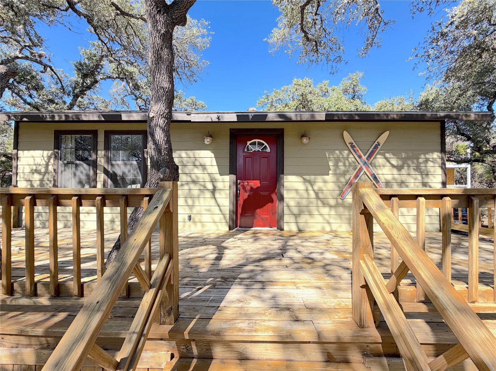 1647 Westview Court Dr, Canyon Lake, TX 78133