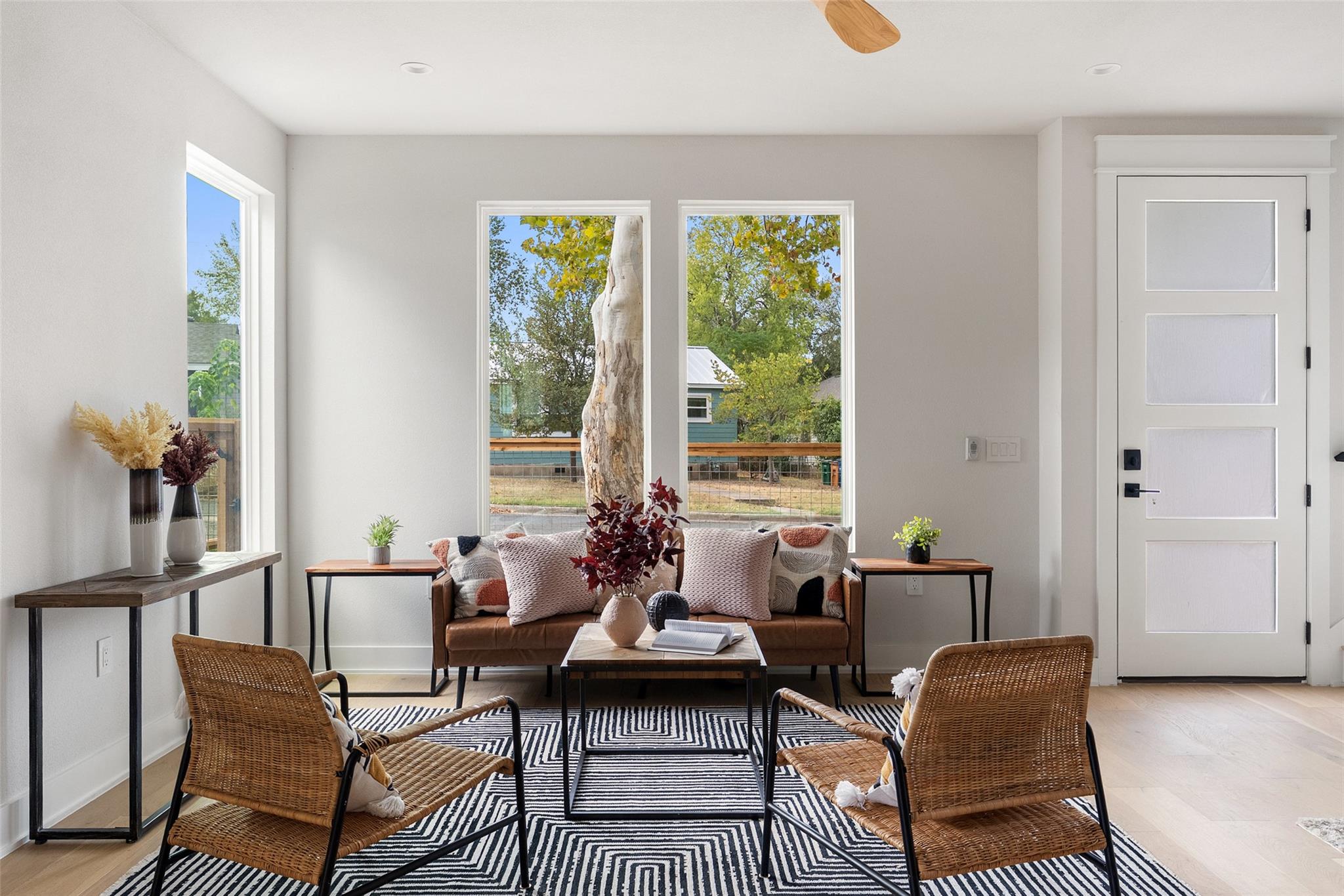 2001 Rountree Dr # 2, Austin, TX 78722