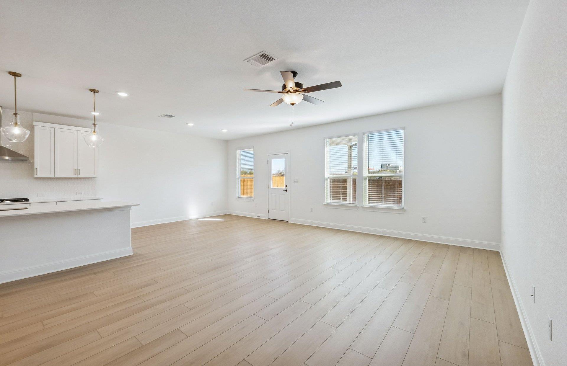 16805 Catemaco Walk, Manor, TX 78653