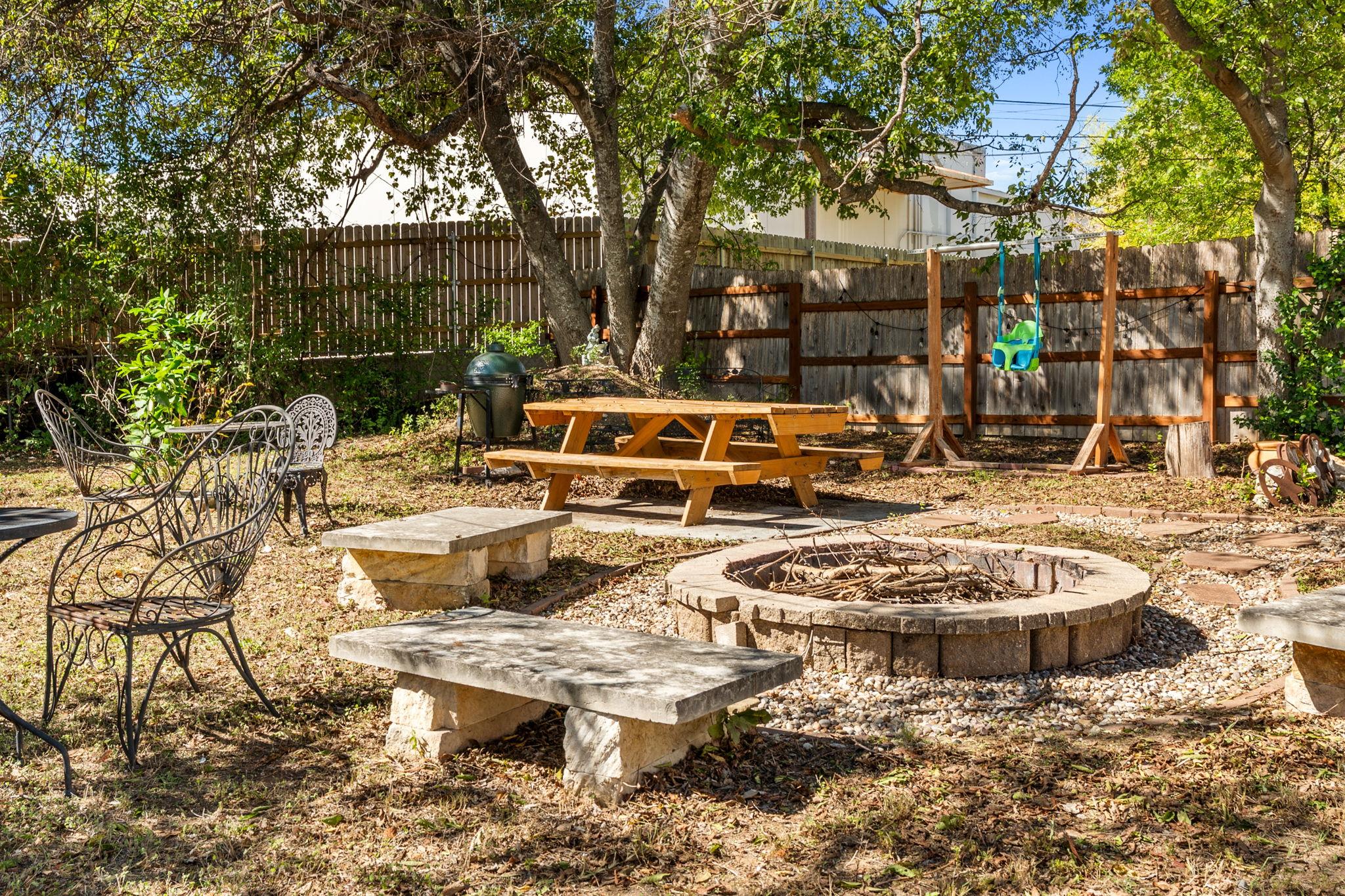 403 Gate Tree Ln, Austin, TX 78745