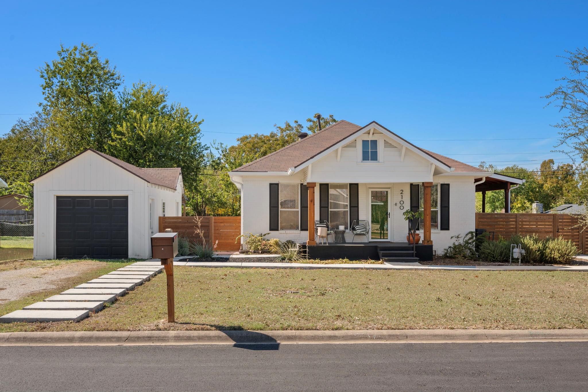 2100 Dixie Ln, Round Rock, TX 78664