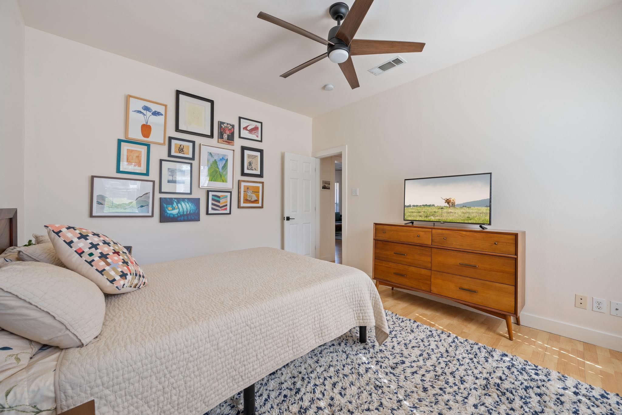 2100 Dixie Ln, Round Rock, TX 78664