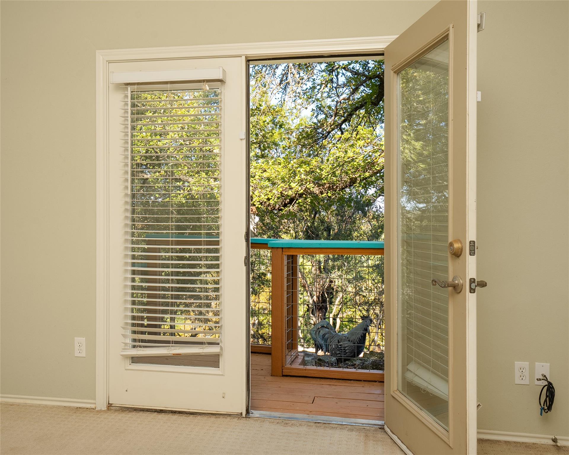 190 Shady Bluff Dr, Wimberley, TX 78676