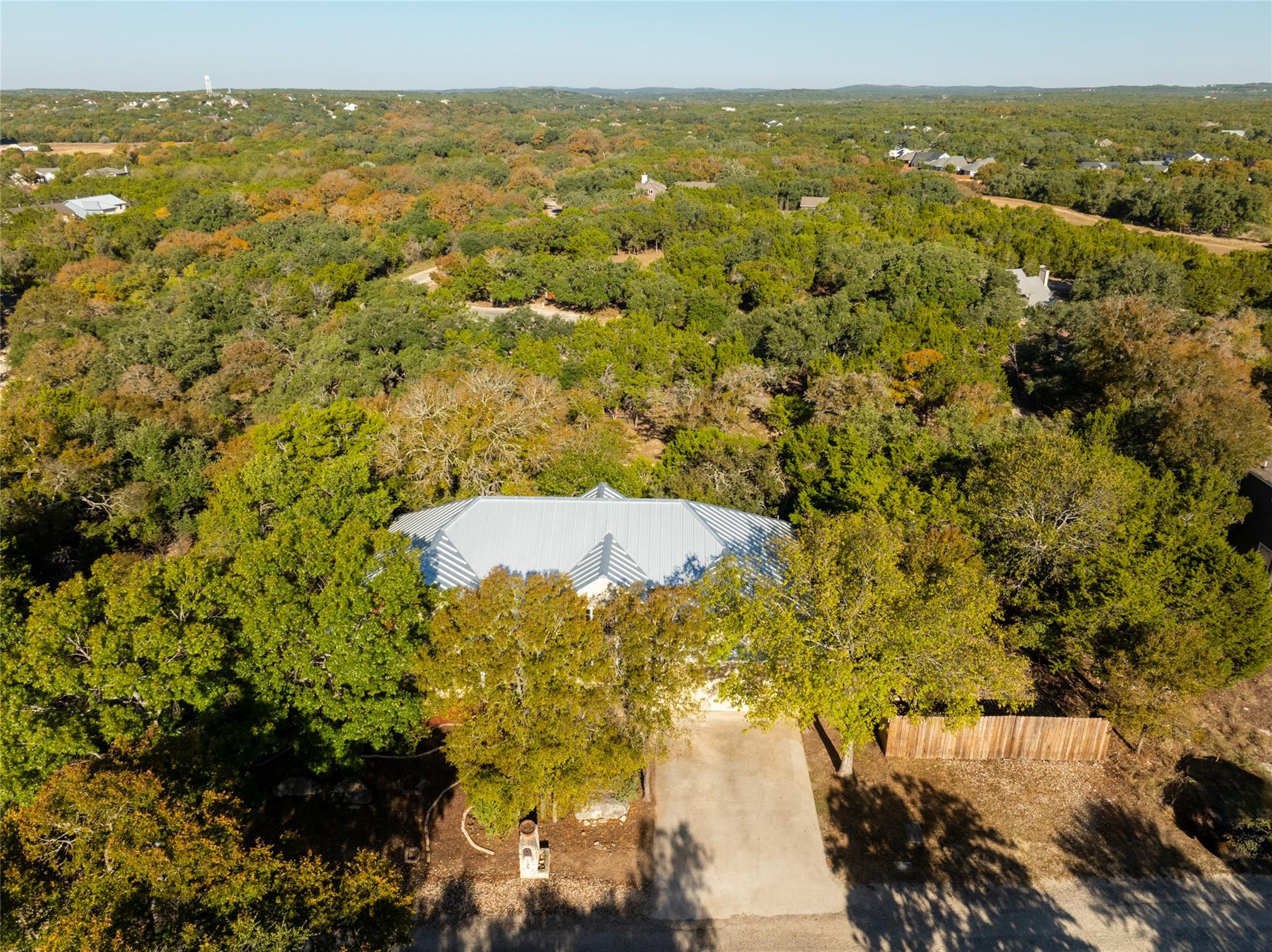 190 Shady Bluff Dr, Wimberley, TX 78676