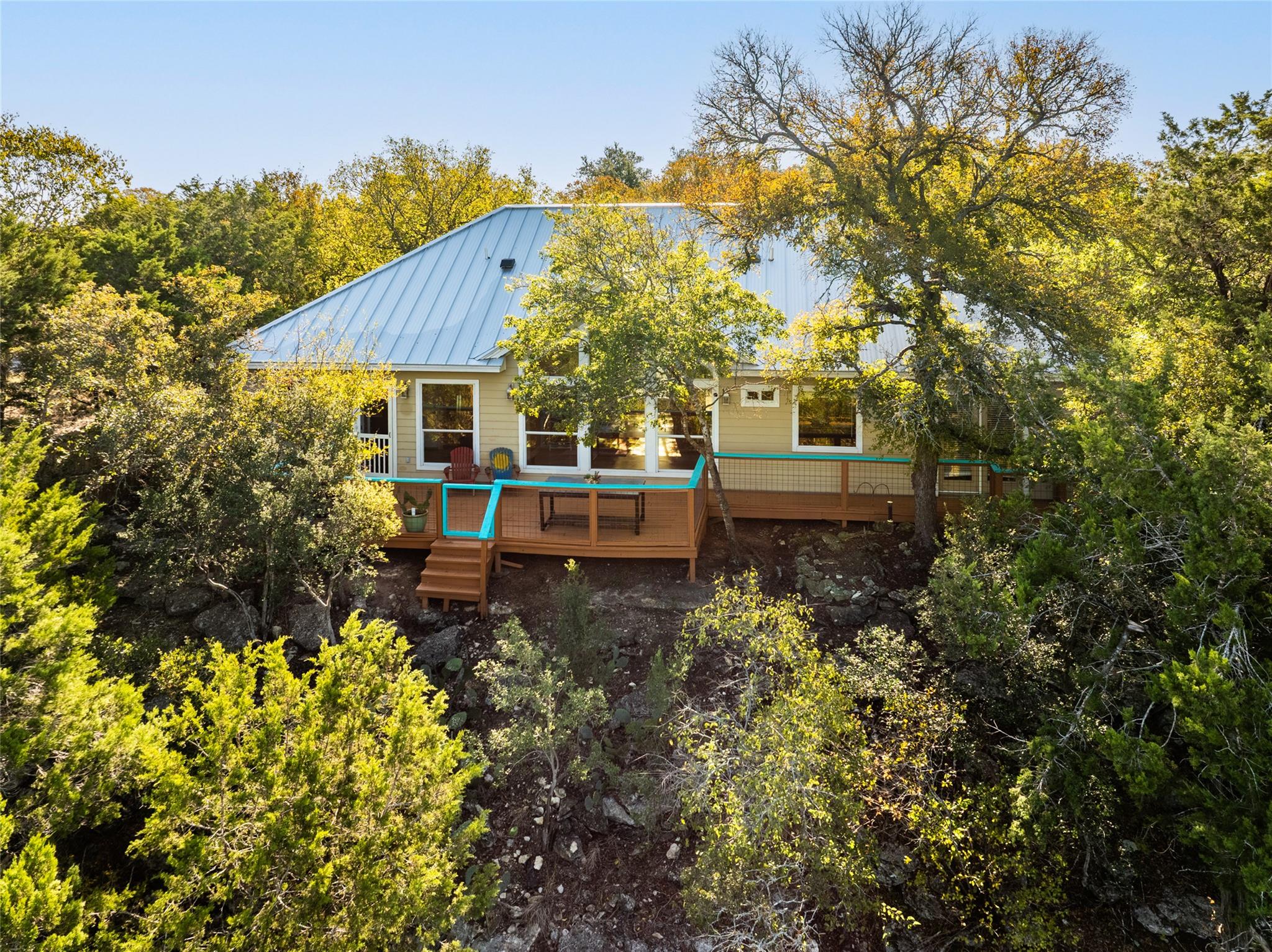190 Shady Bluff Dr, Wimberley, TX 78676