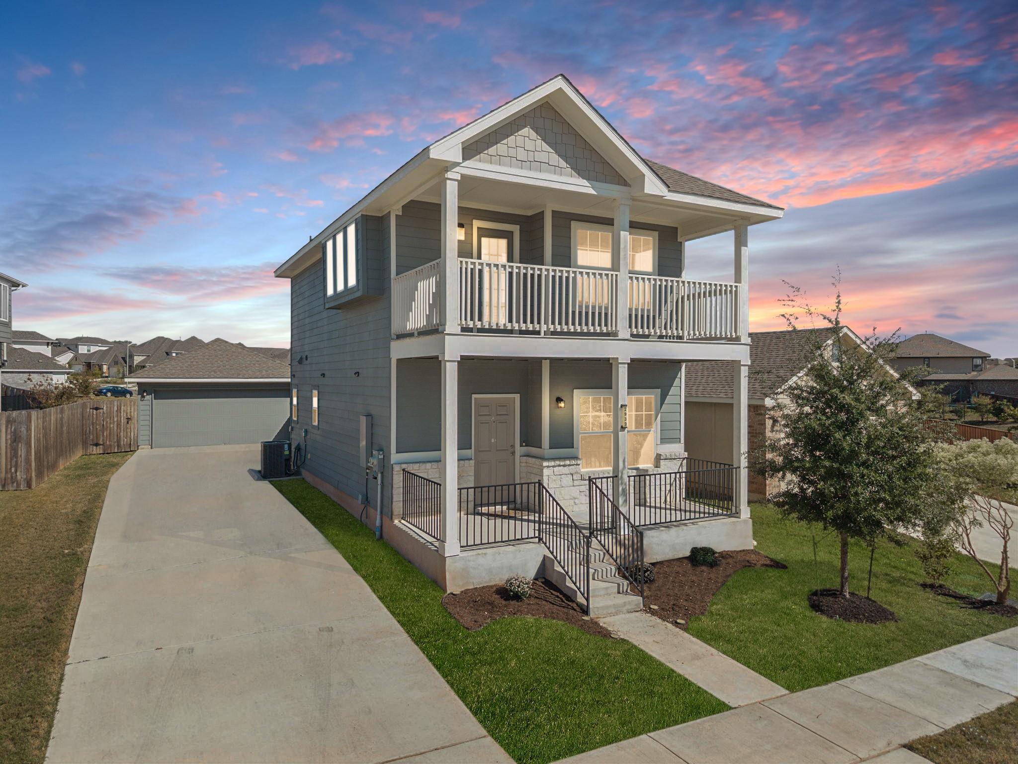 2939 Brand Iron Dr, San Marcos, TX 78666