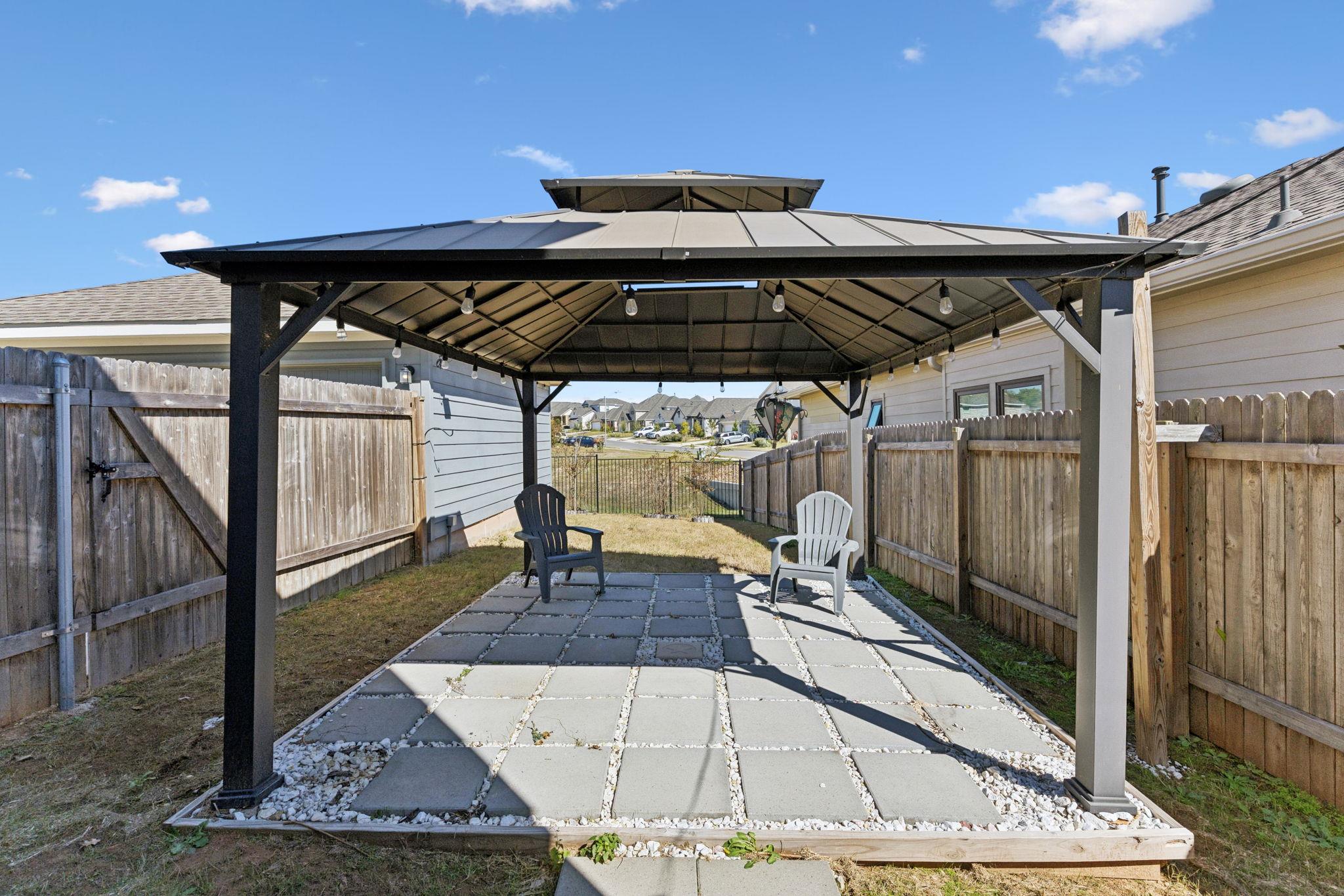 2939 Brand Iron Dr, San Marcos, TX 78666