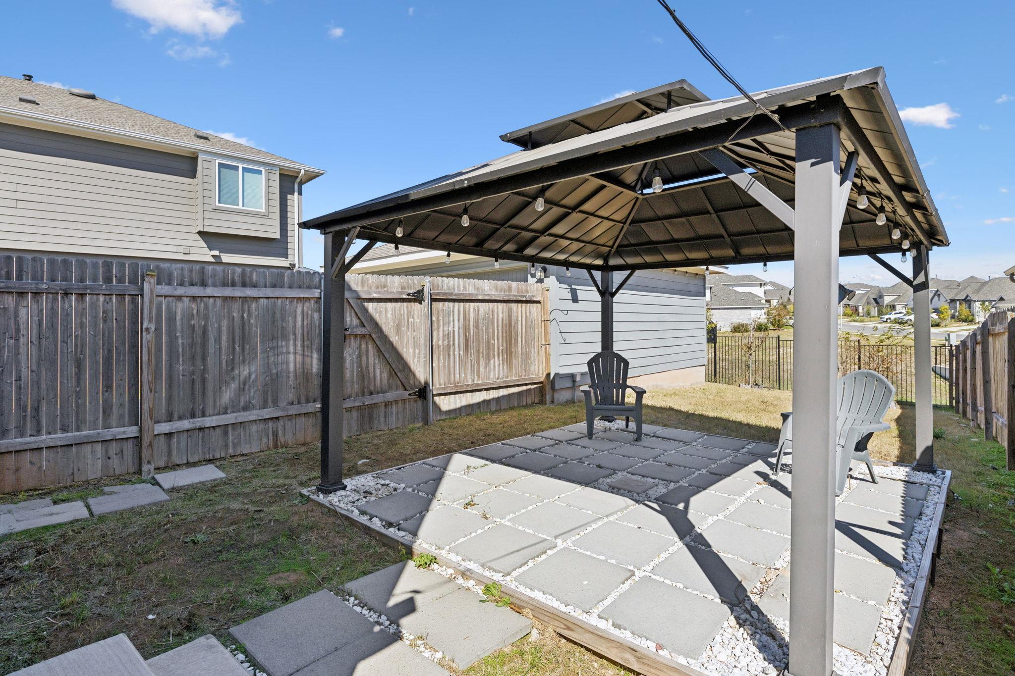 2939 Brand Iron Dr, San Marcos, TX 78666