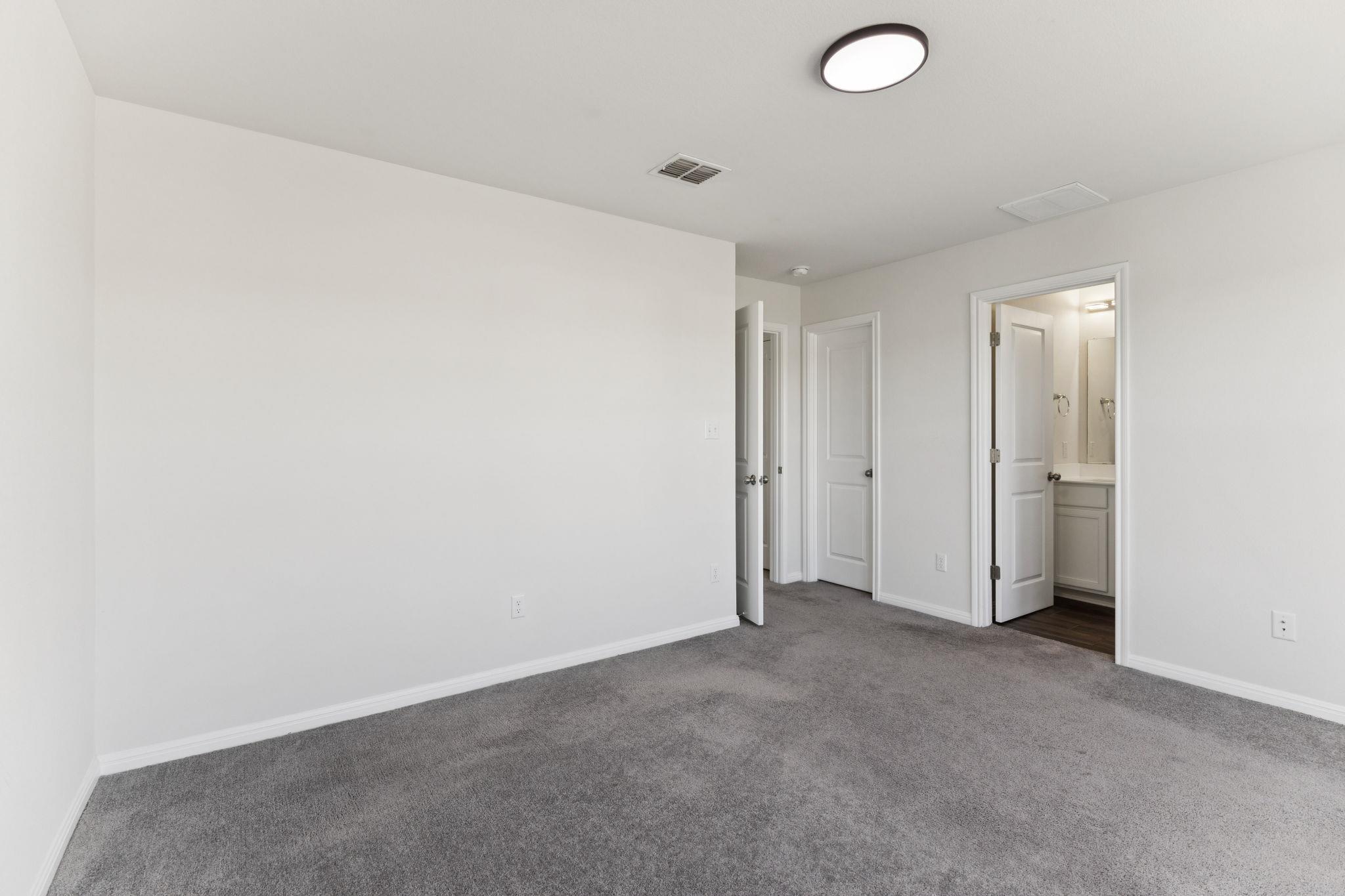 2939 Brand Iron Dr, San Marcos, TX 78666