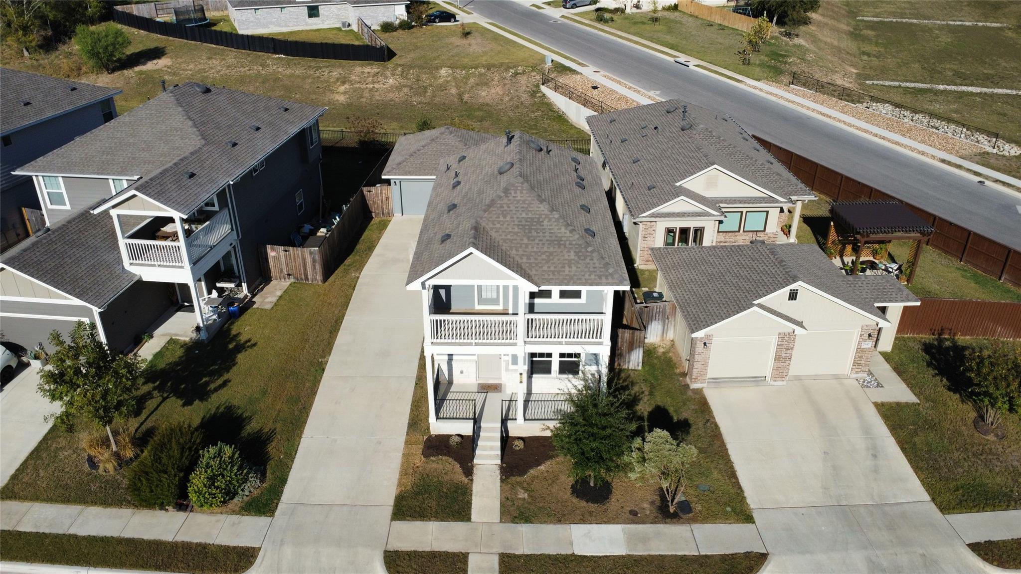 2939 Brand Iron Dr, San Marcos, TX 78666