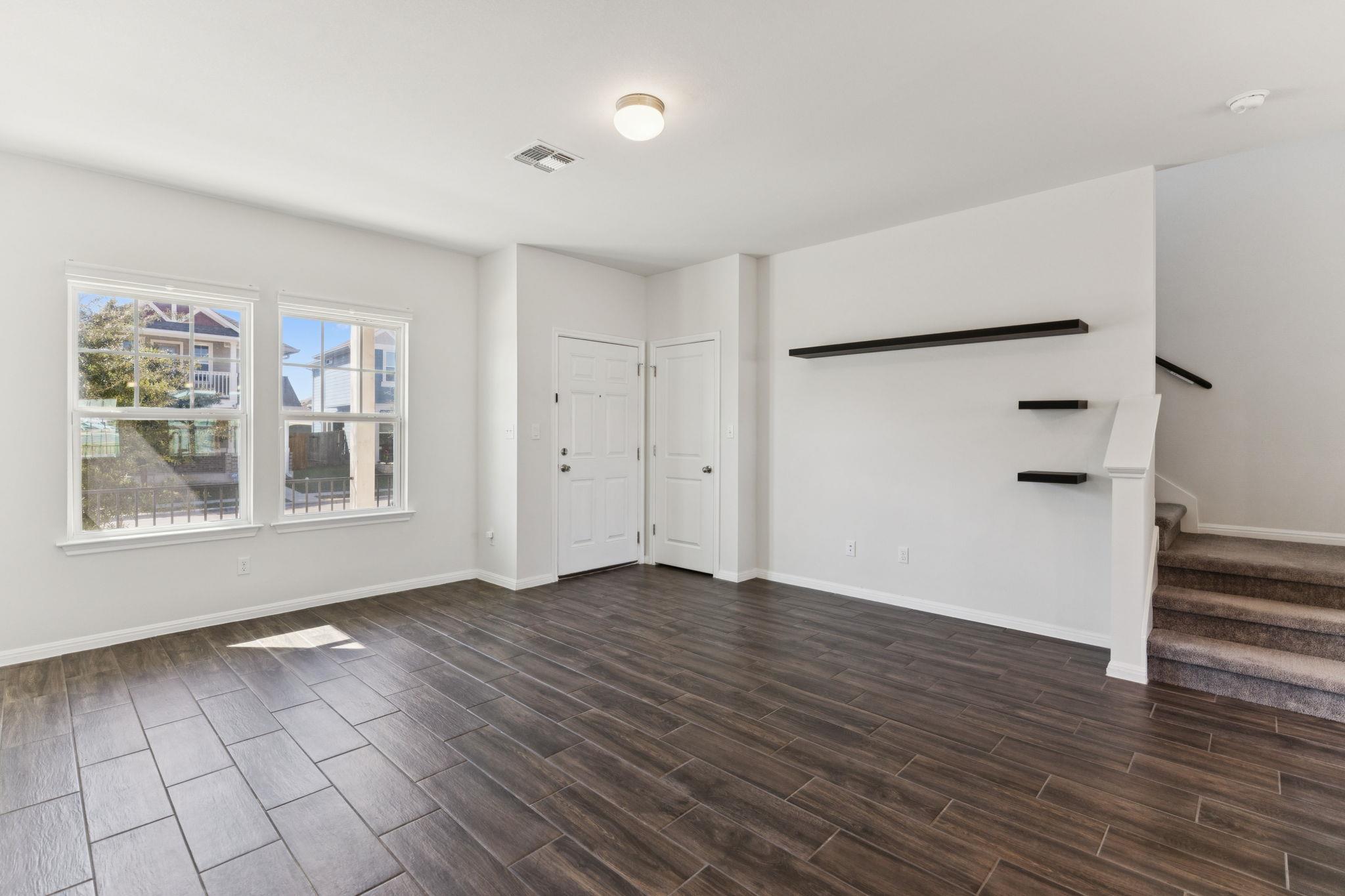 2939 Brand Iron Dr, San Marcos, TX 78666