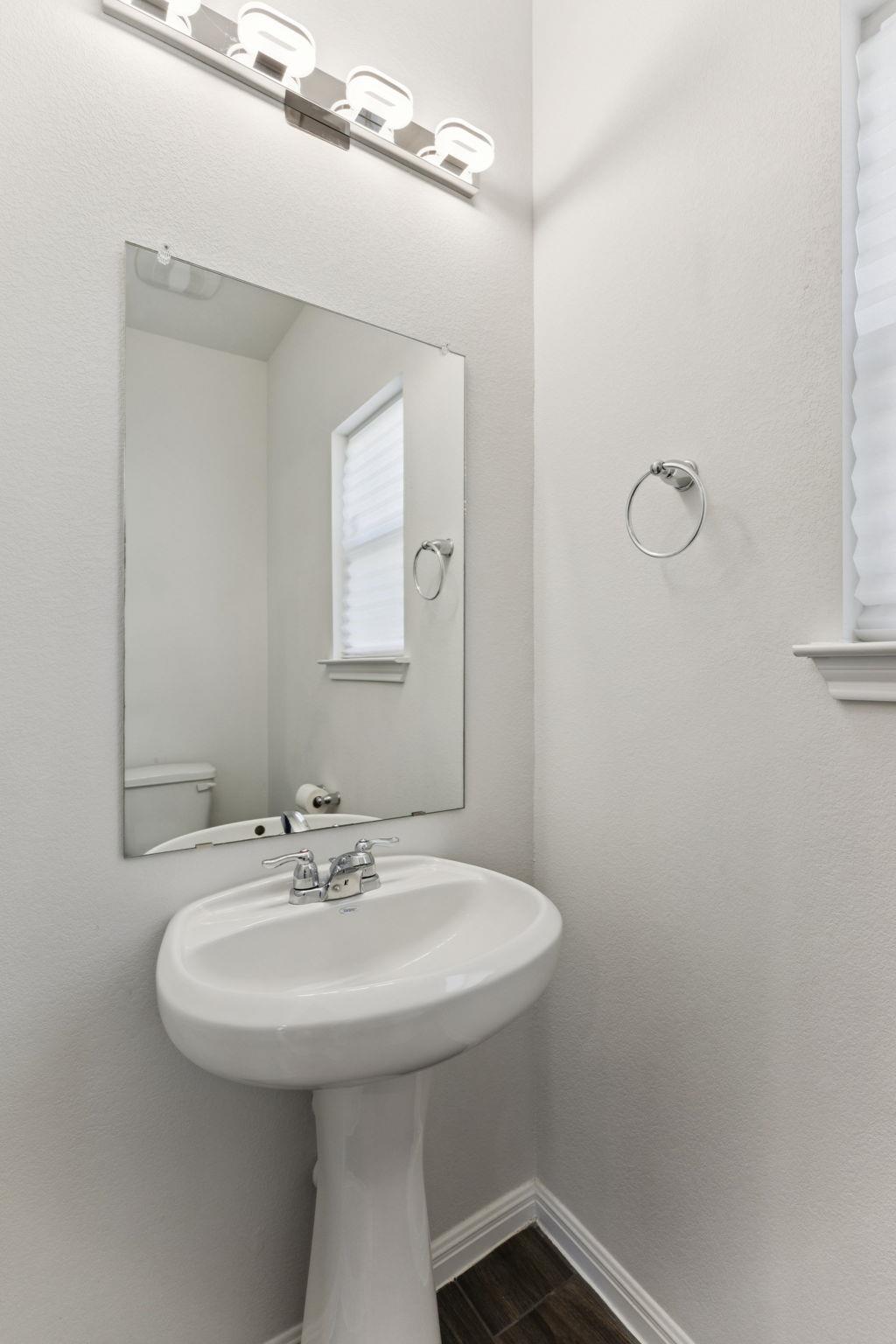 2939 Brand Iron Dr, San Marcos, TX 78666