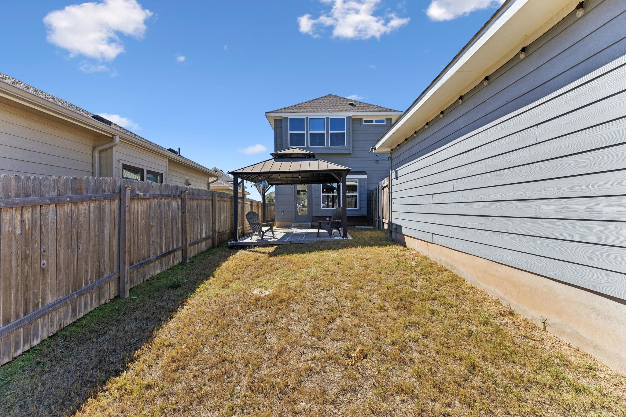 2939 Brand Iron Dr, San Marcos, TX 78666