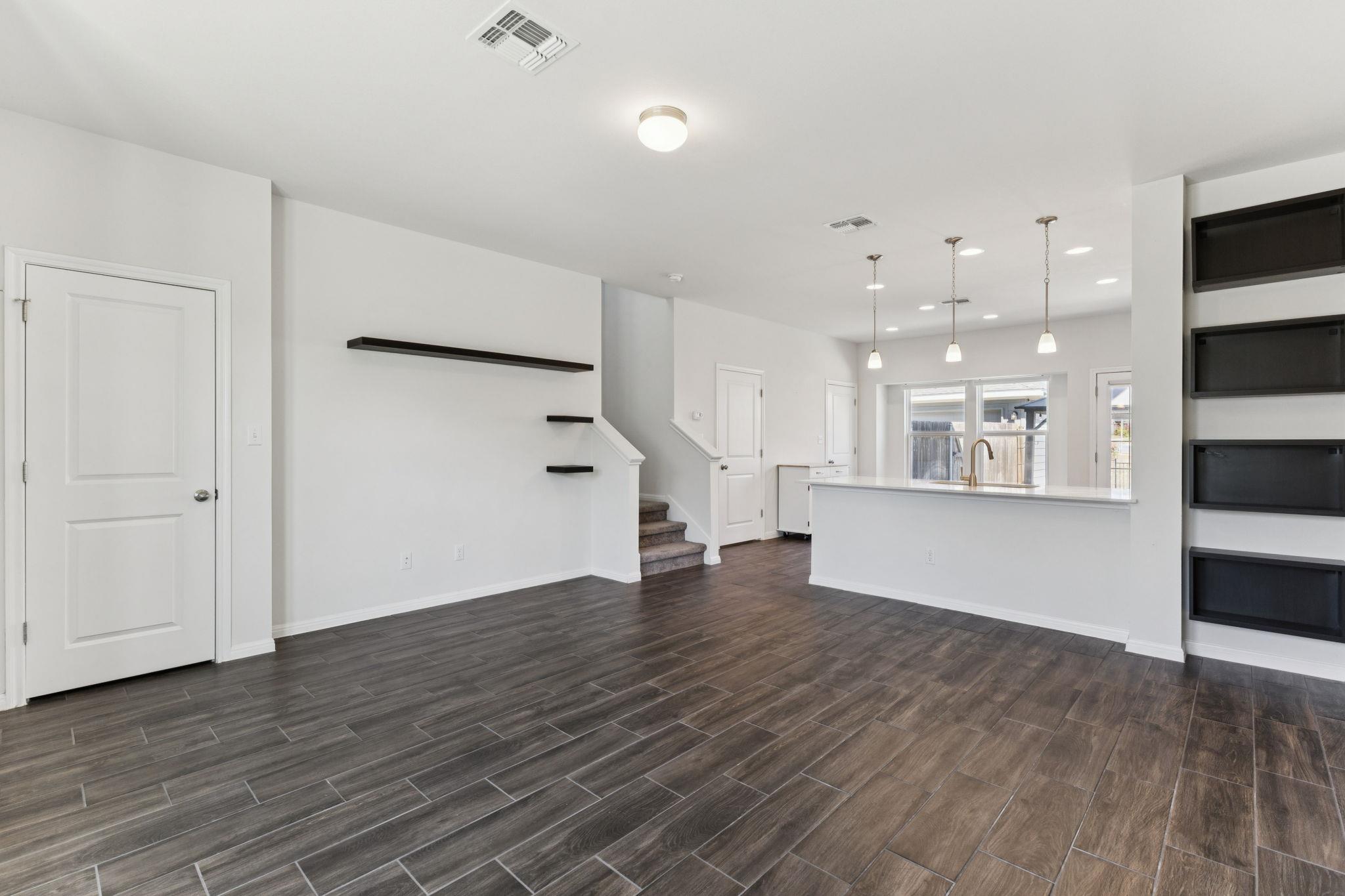 2939 Brand Iron Dr, San Marcos, TX 78666