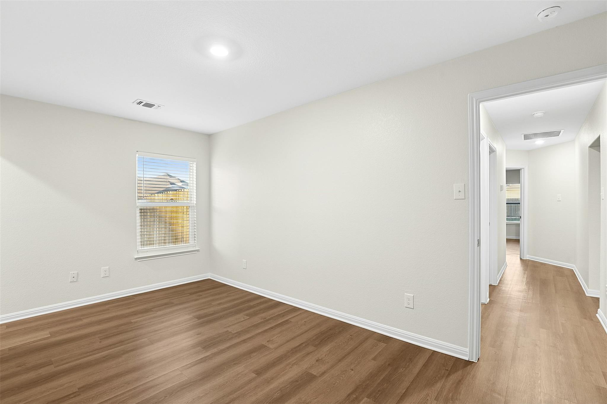 16416 Farmhouse Ln, Elgin, TX 78621