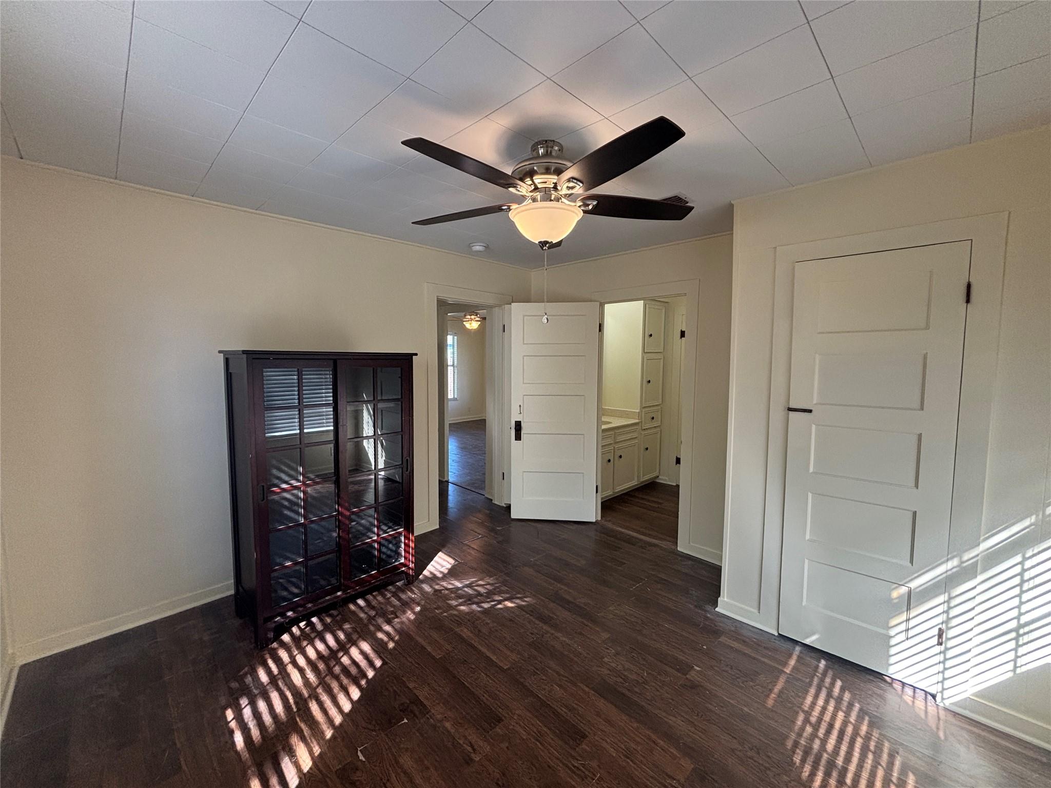 115 N Gabriel St, Leander, TX 78641