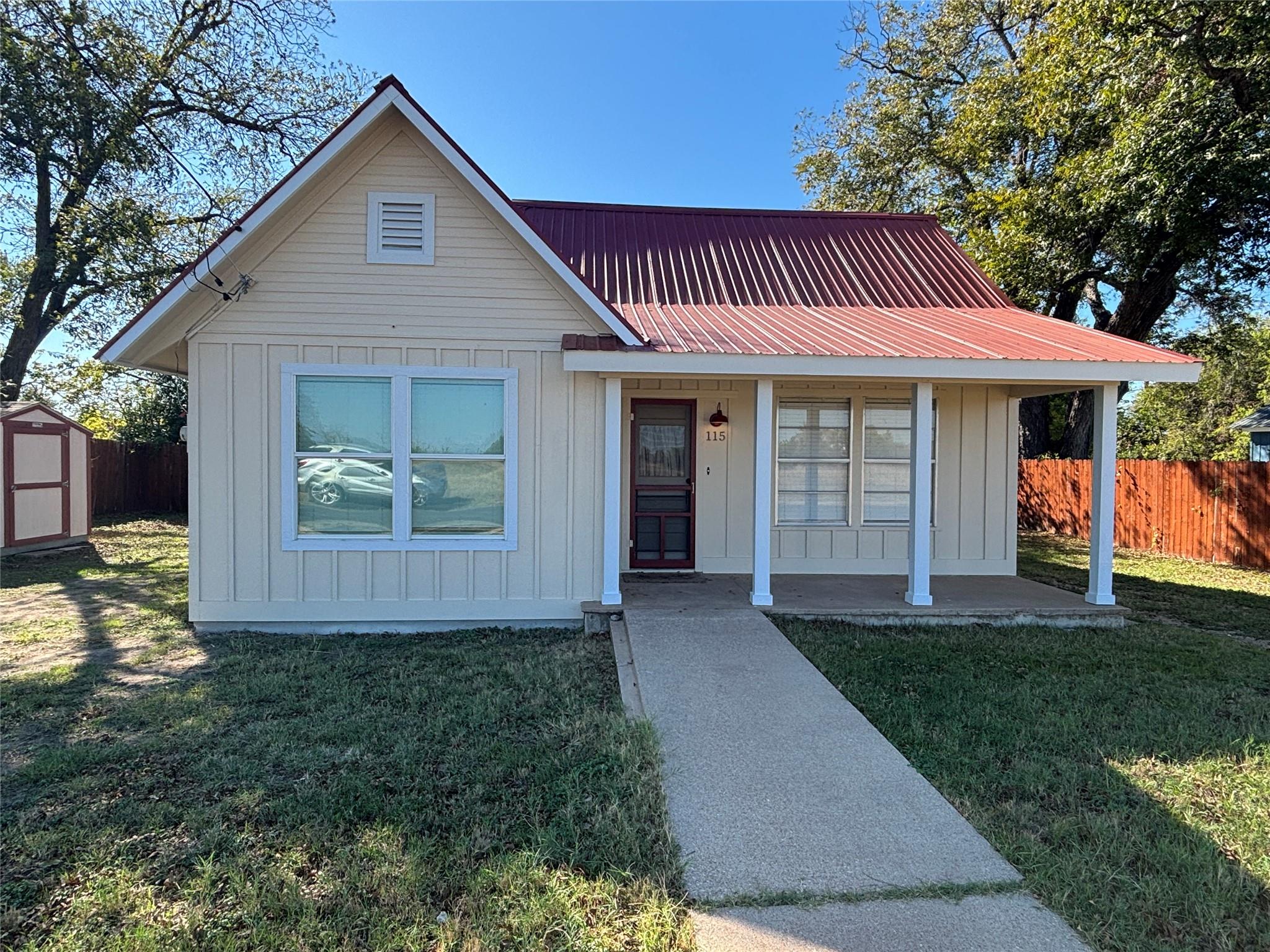 115 N Gabriel St, Leander, TX 78641