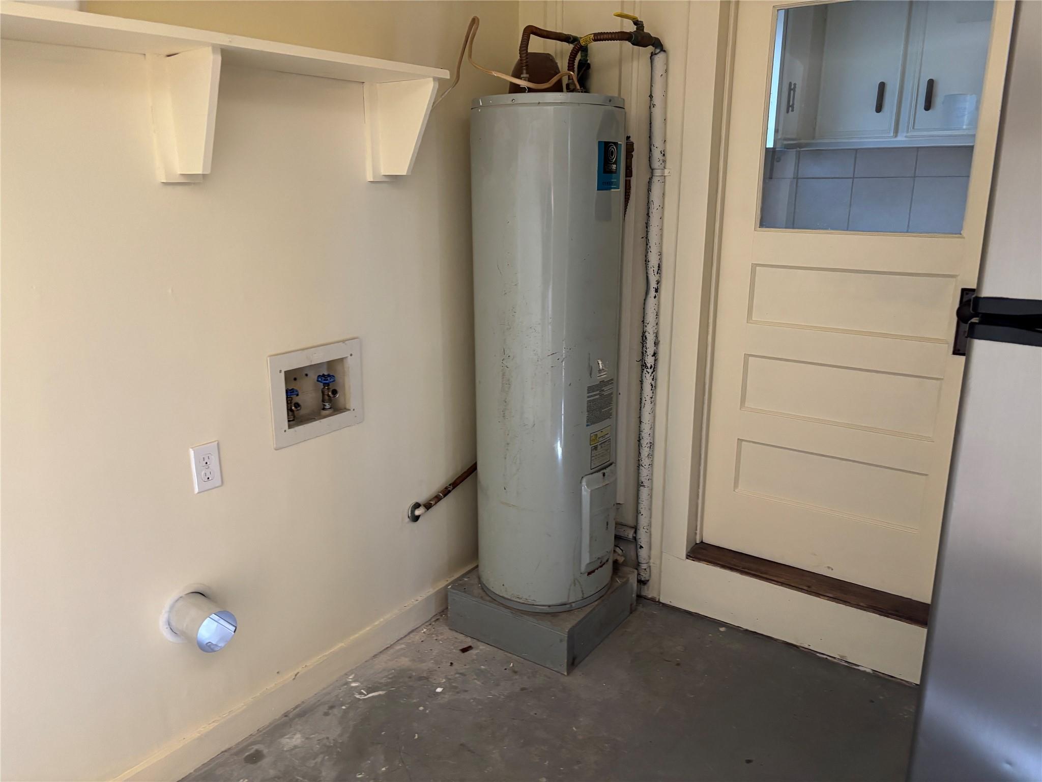 115 N Gabriel St, Leander, TX 78641