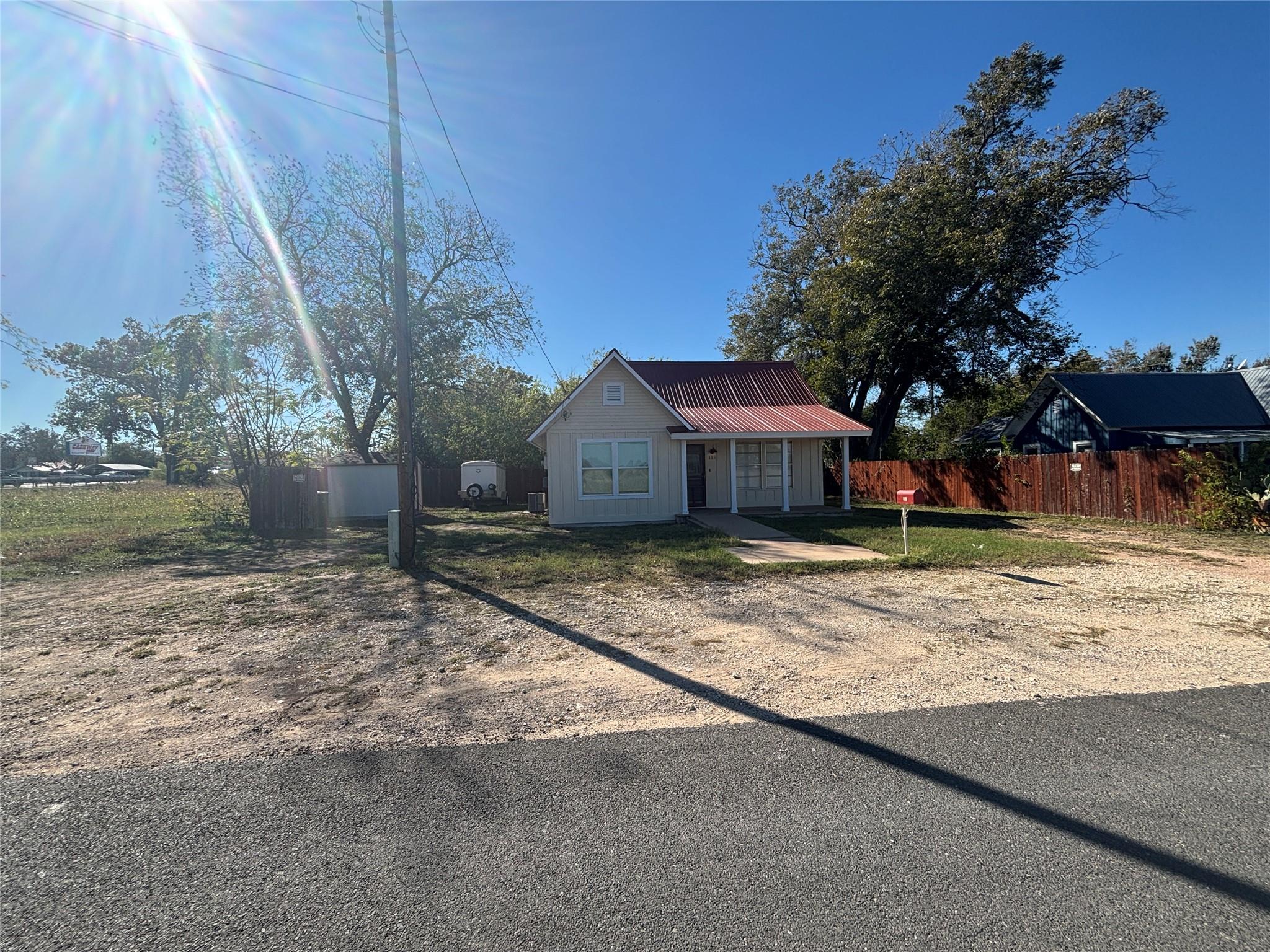 115 N Gabriel St, Leander, TX 78641