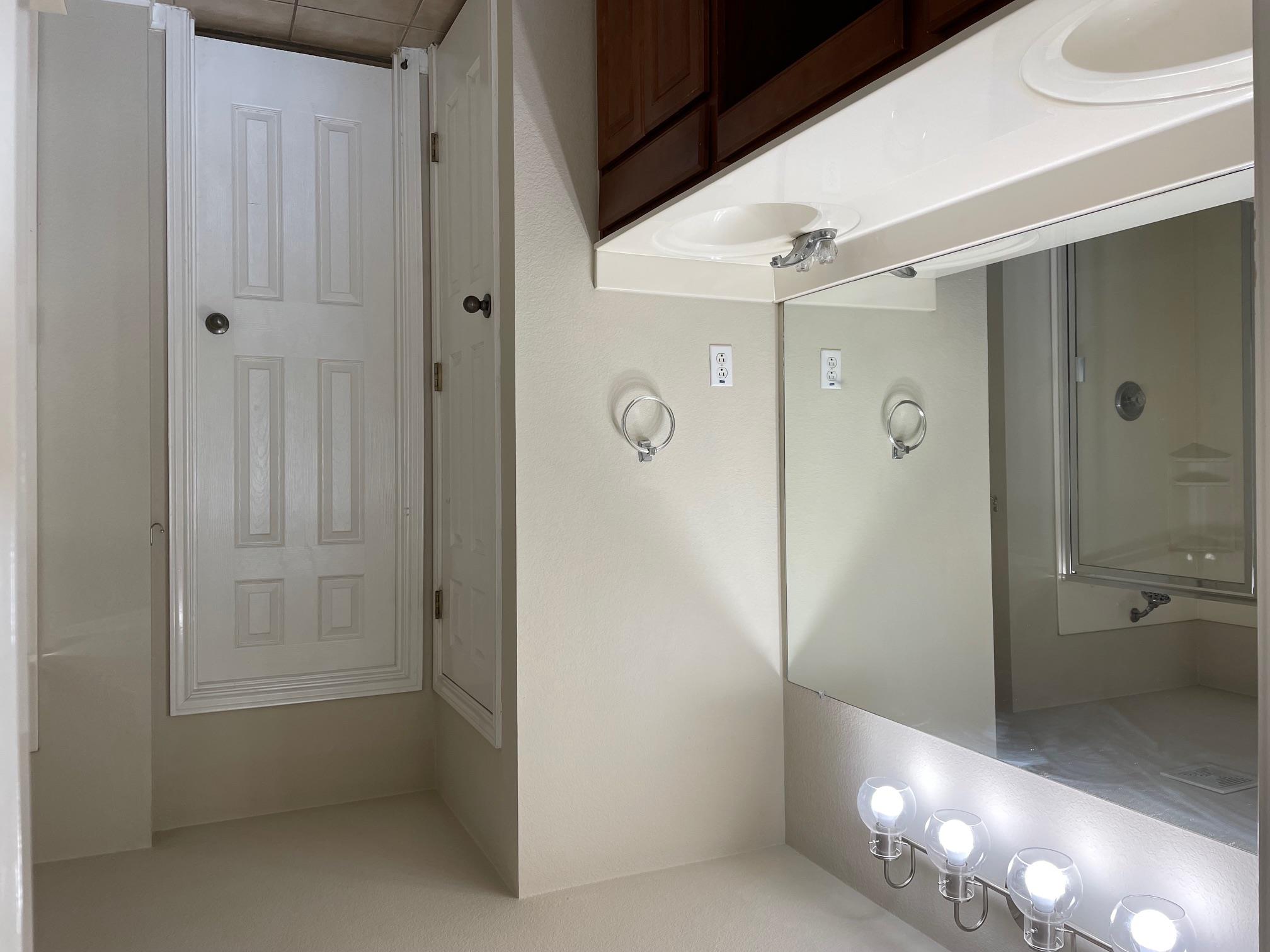 126 Carriage Way, Kyle, TX 78640