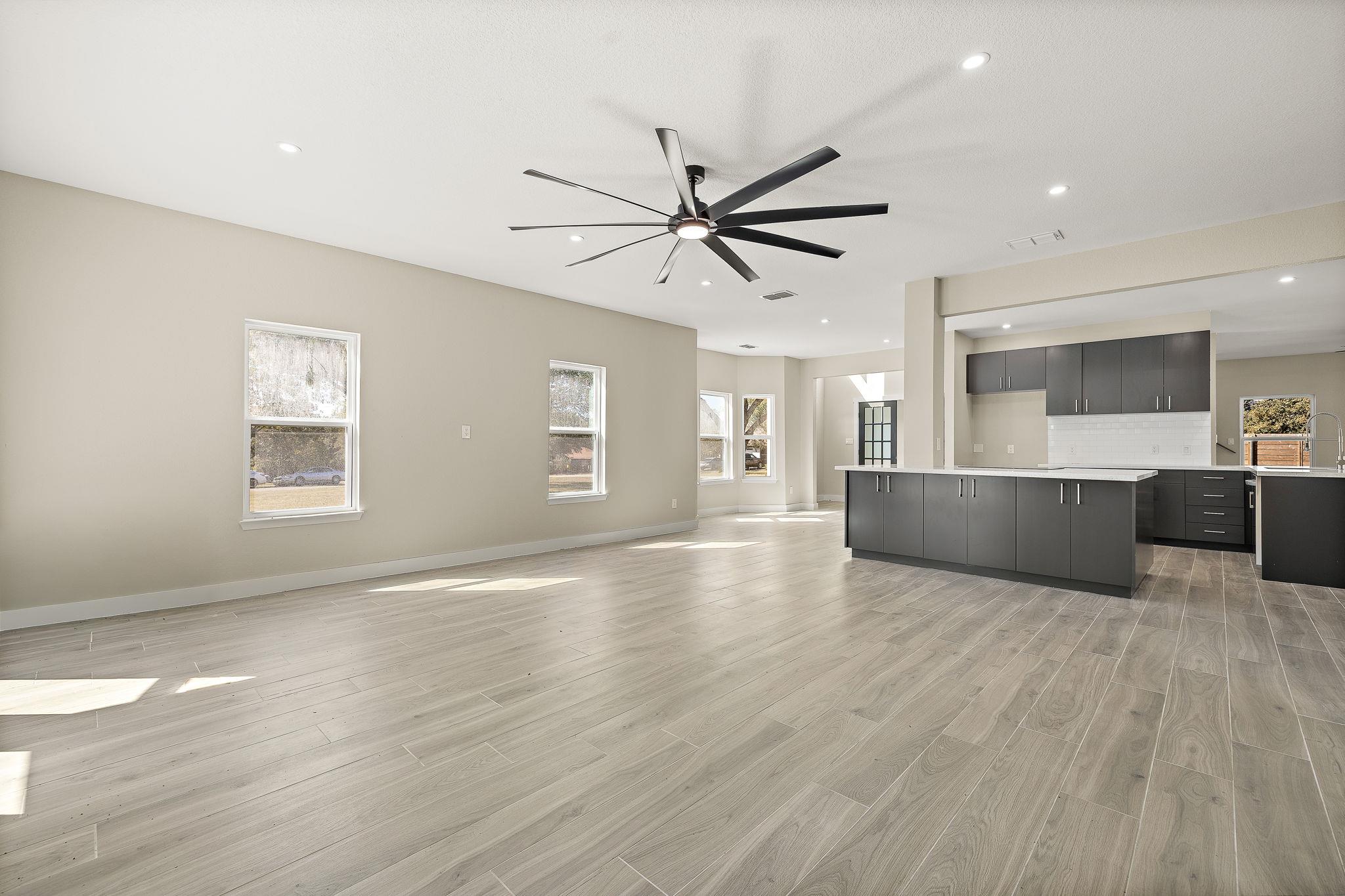 100 Toltec Cv, Kyle, TX 78640