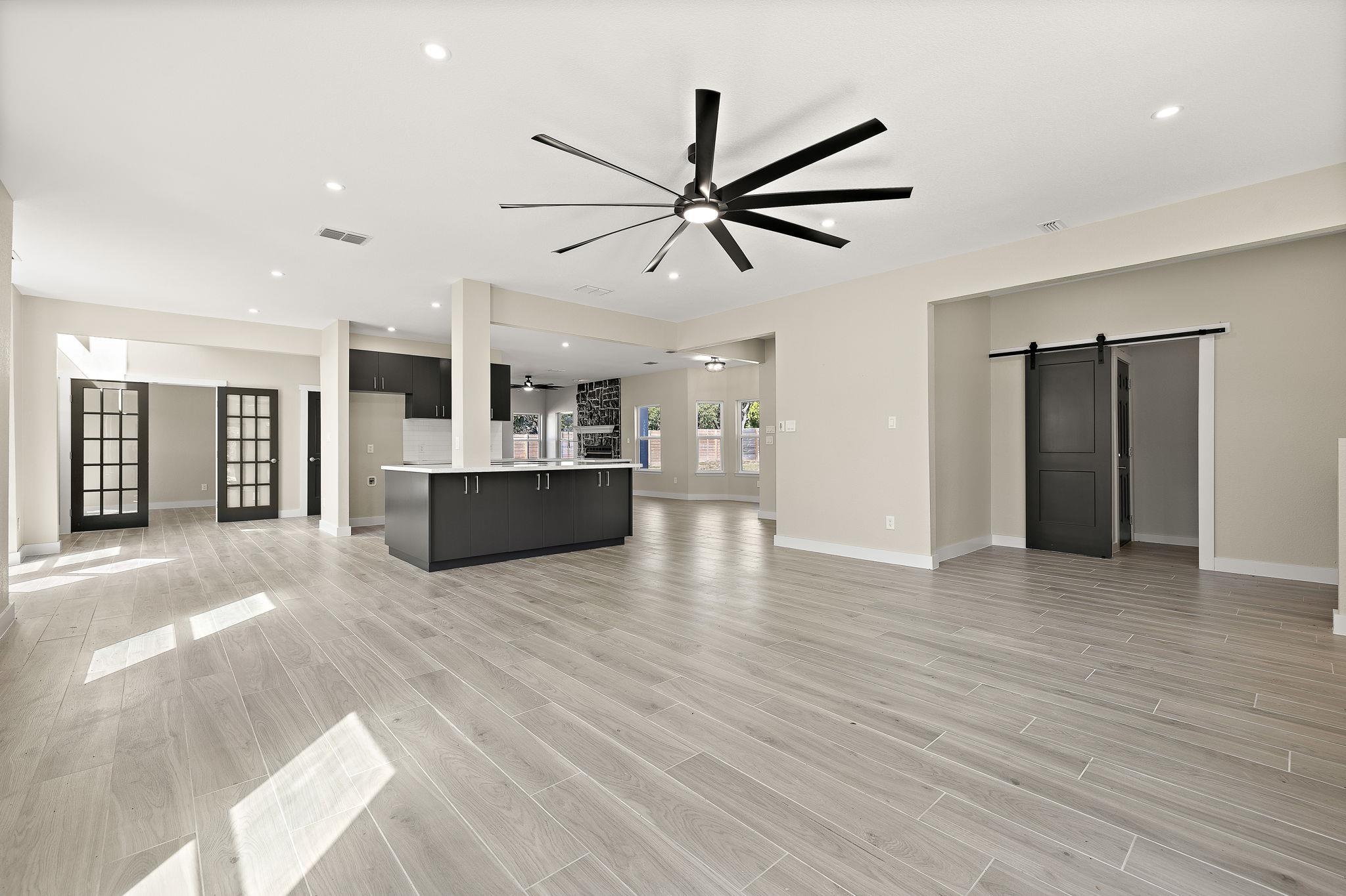 100 Toltec Cv, Kyle, TX 78640