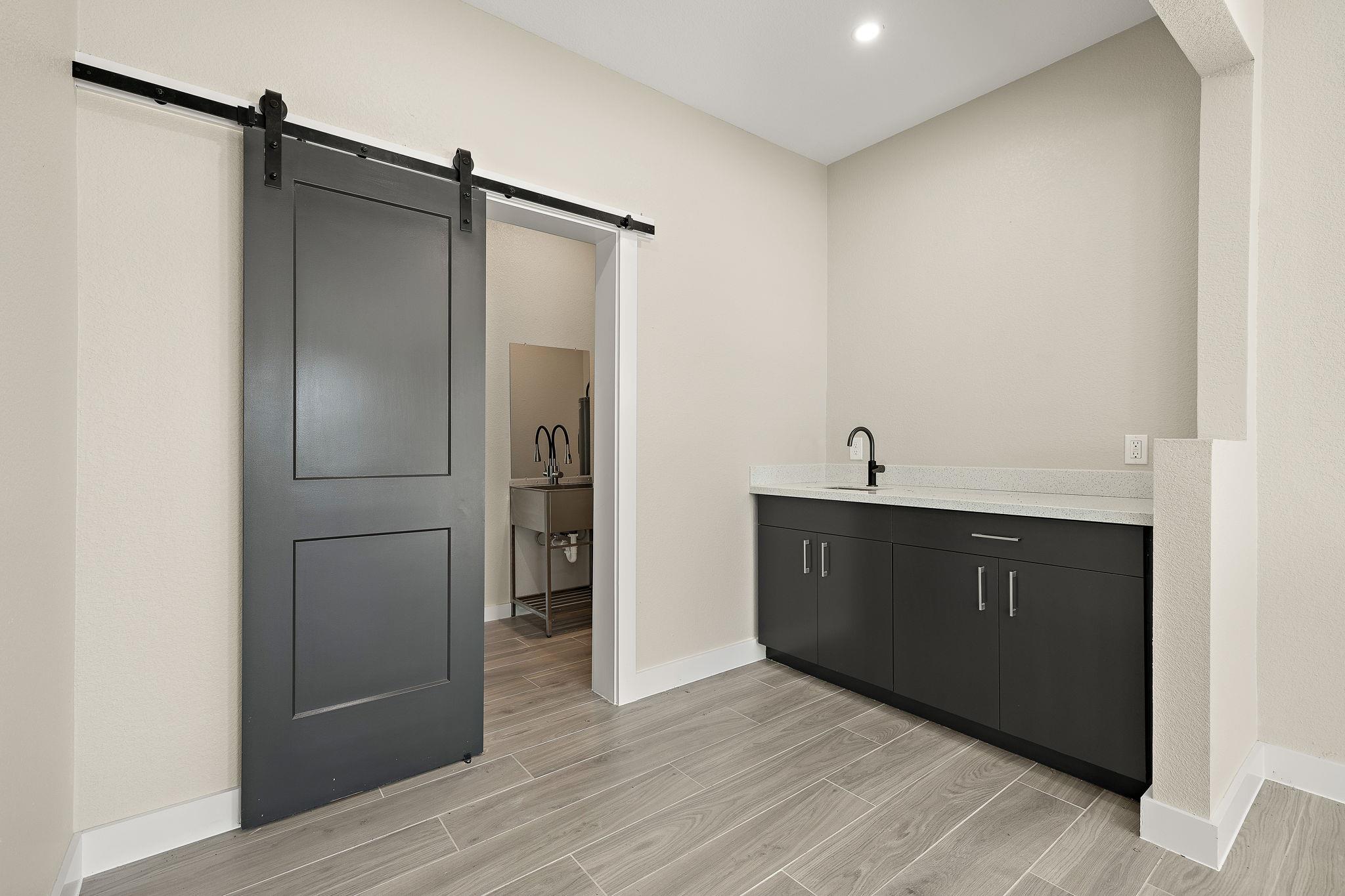 100 Toltec Cv, Kyle, TX 78640