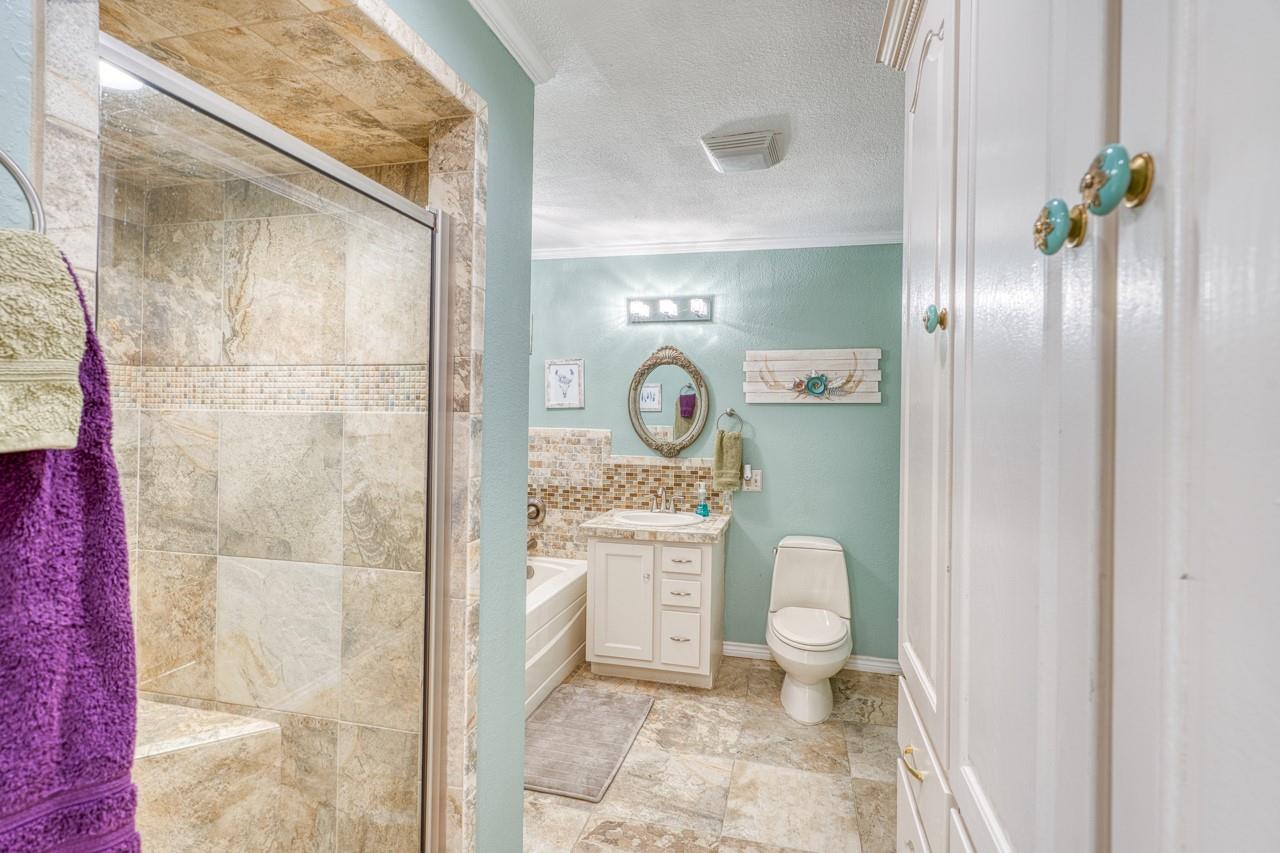 1809 Aztec Trl, Kingsland, TX 78639