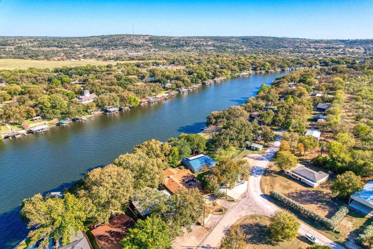 1809 Aztec Trl, Kingsland, TX 78639